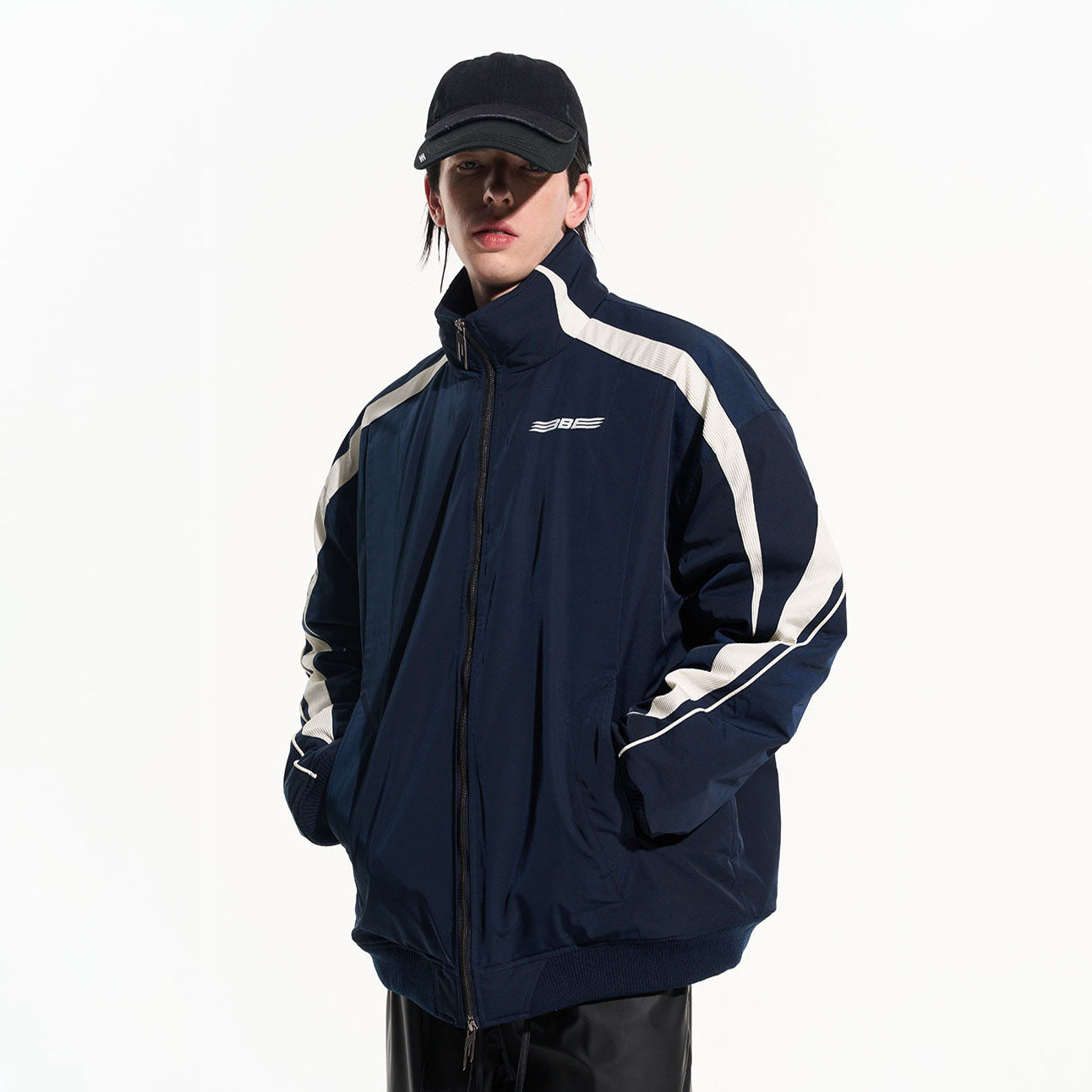 OUTER – ULTIMUS