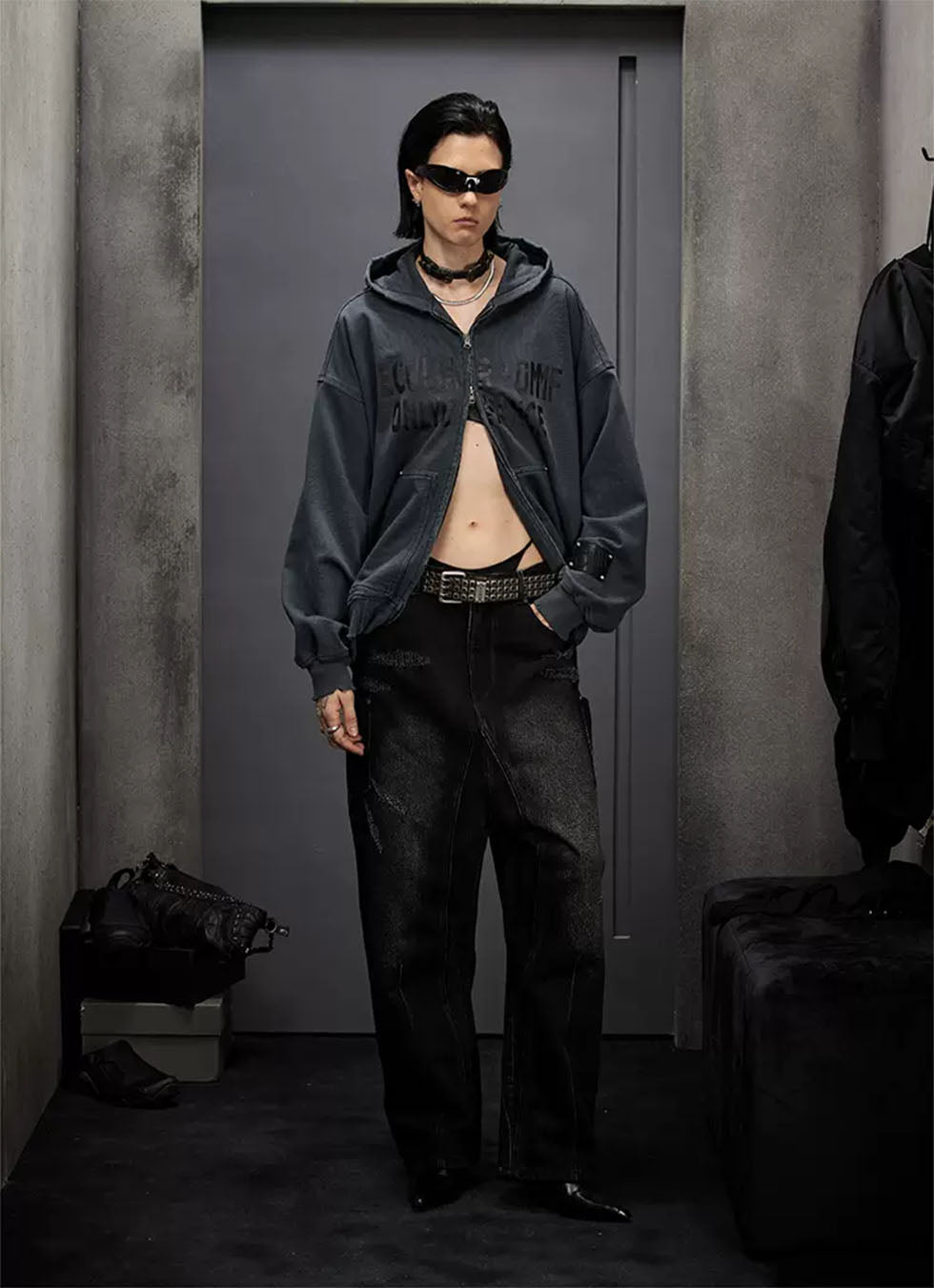 Damaged hooded zipper sweatshirt