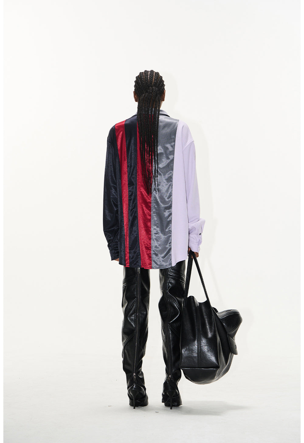 Color Matching Sports Badge Shirt