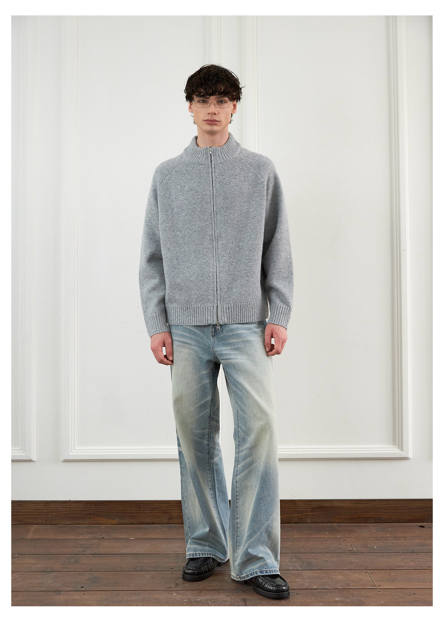 Relaxed Fit Zip-Up Cardigan