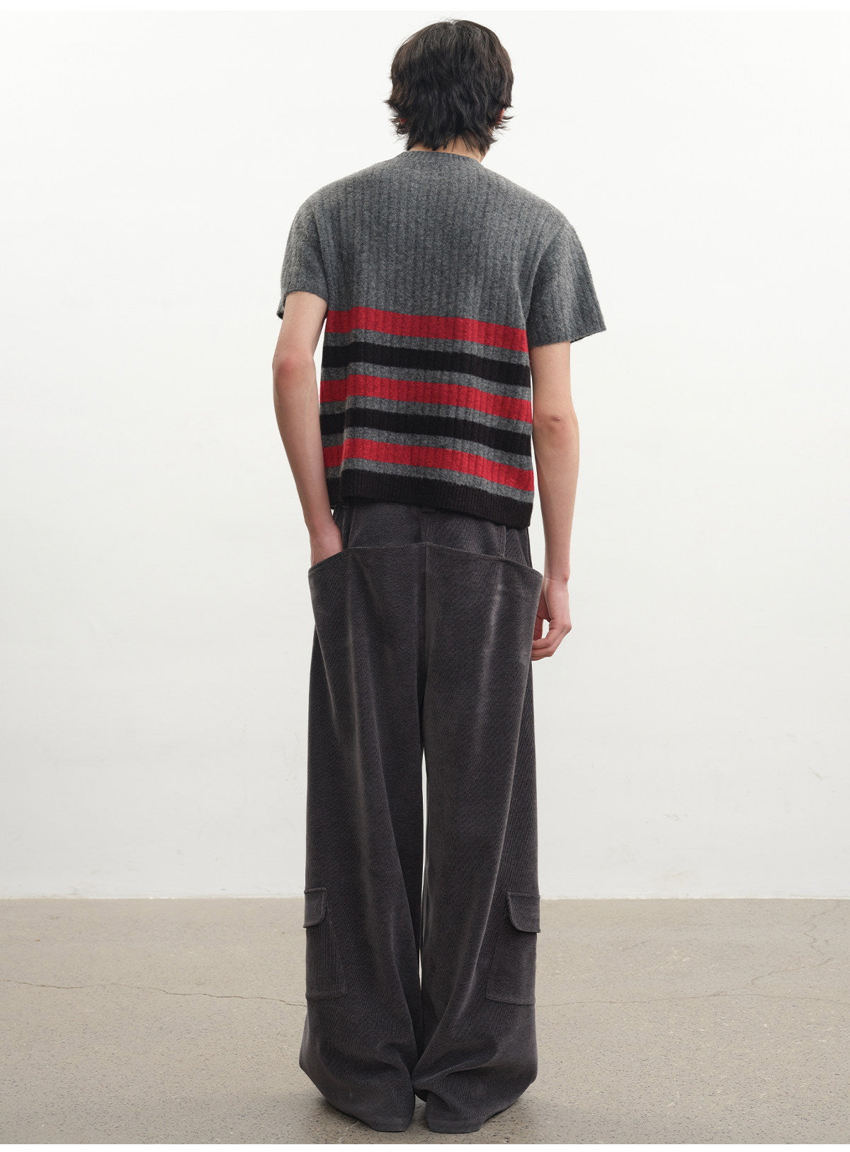 Round-Neck Knit Shirt