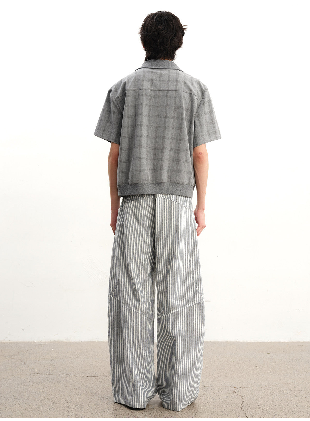Striped 3D-Pleated Casual Pants