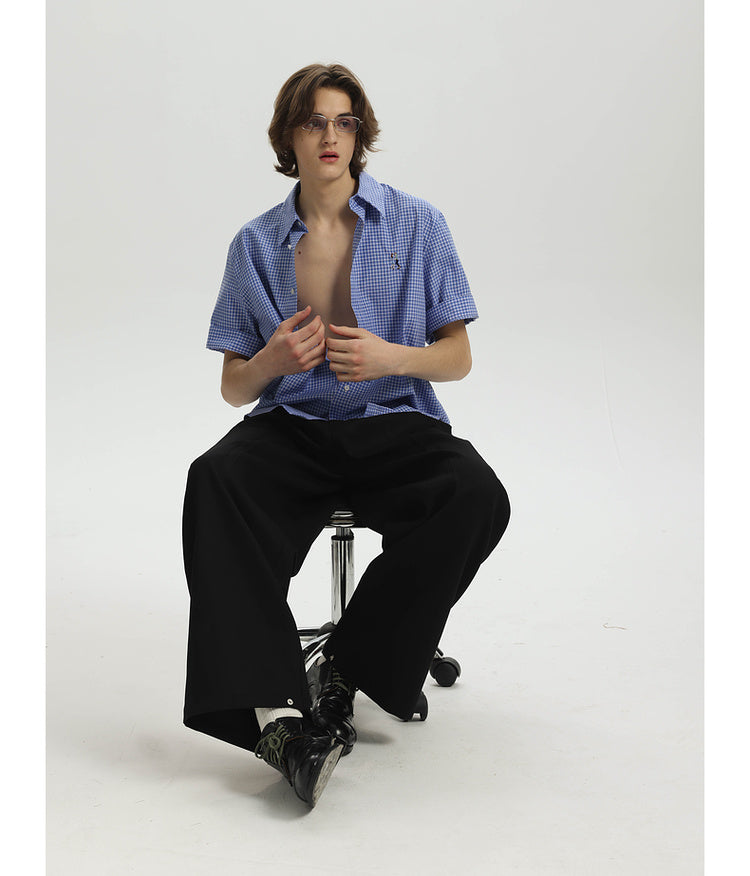 Loose-fitting casual shirt