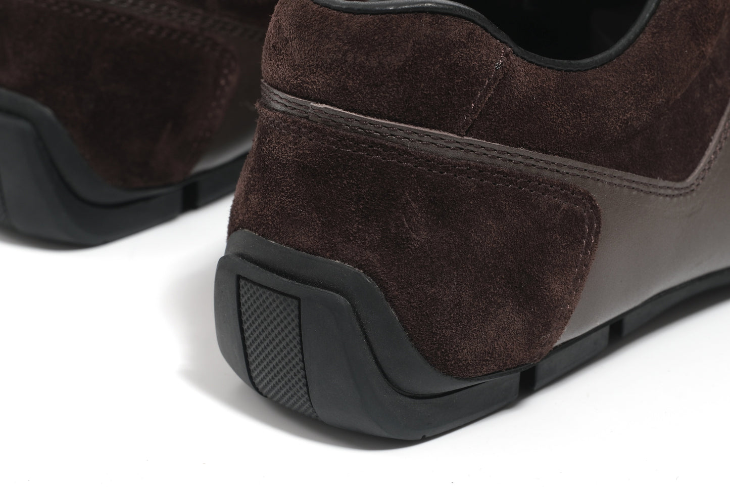 Low-Profile Training Shoes