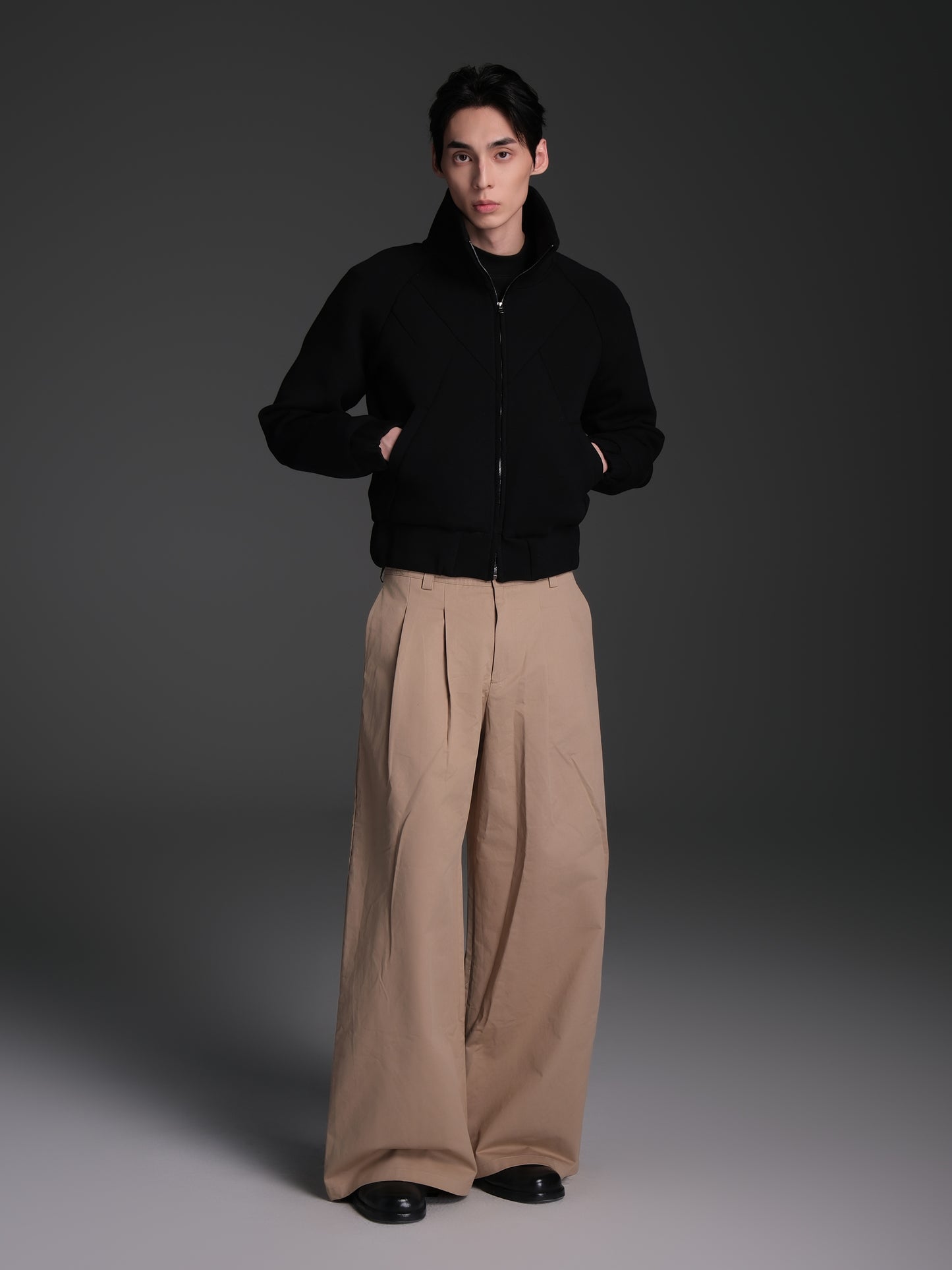 Air Layer Stand Collar Zip Jacket