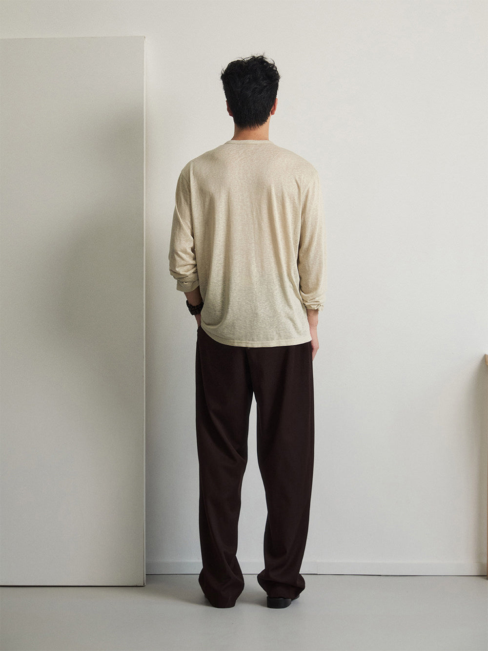 Button-down half-open shirt