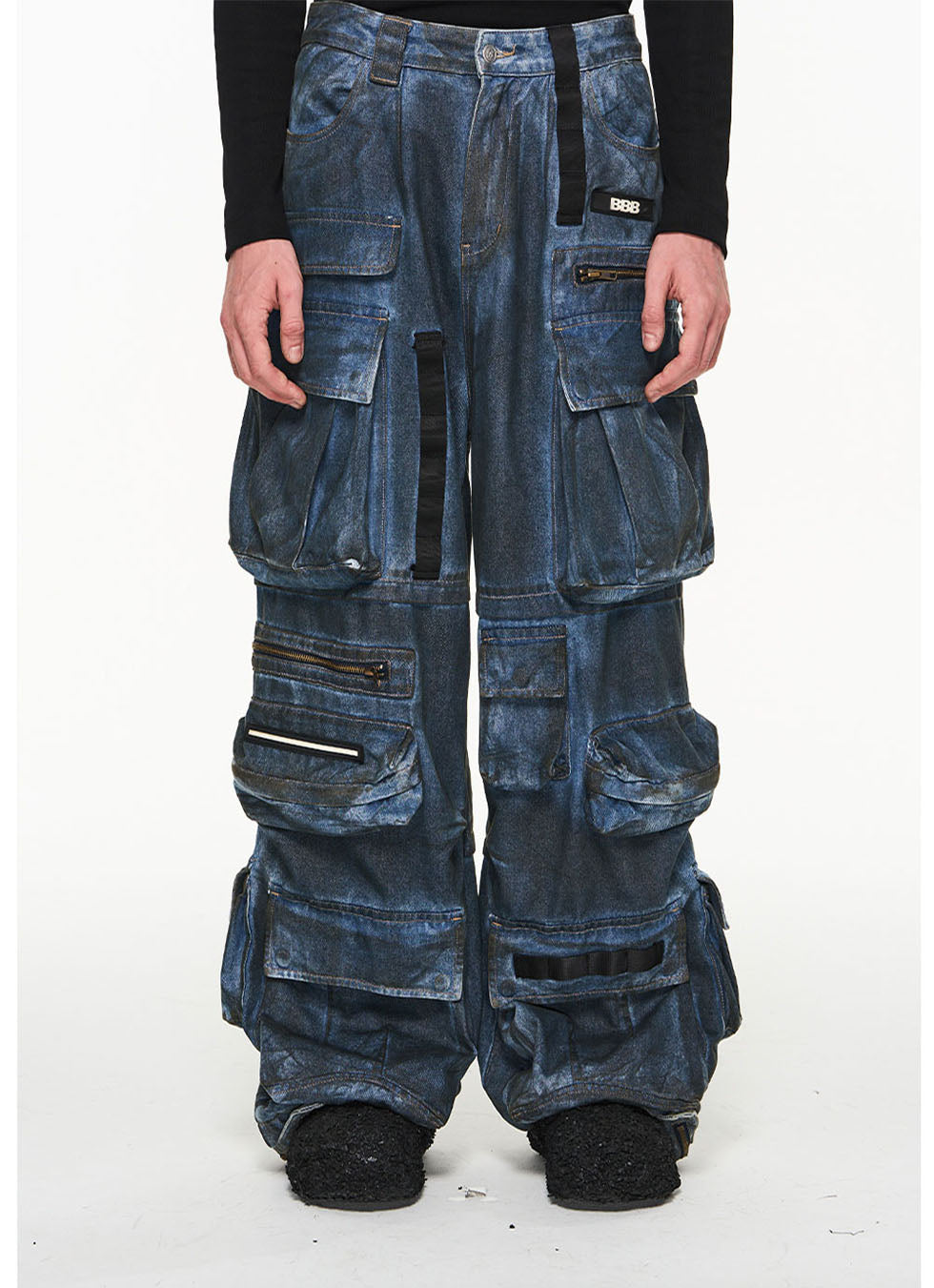 Multi-pocket heavy-duty combination wash jeans