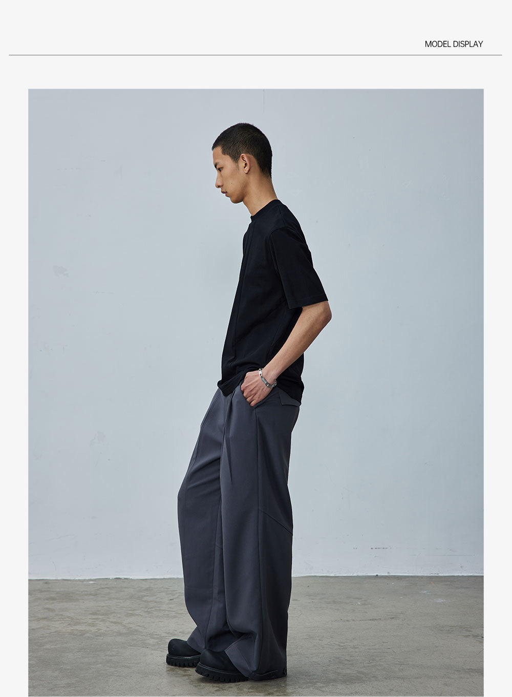 Double-pleated casual pants
