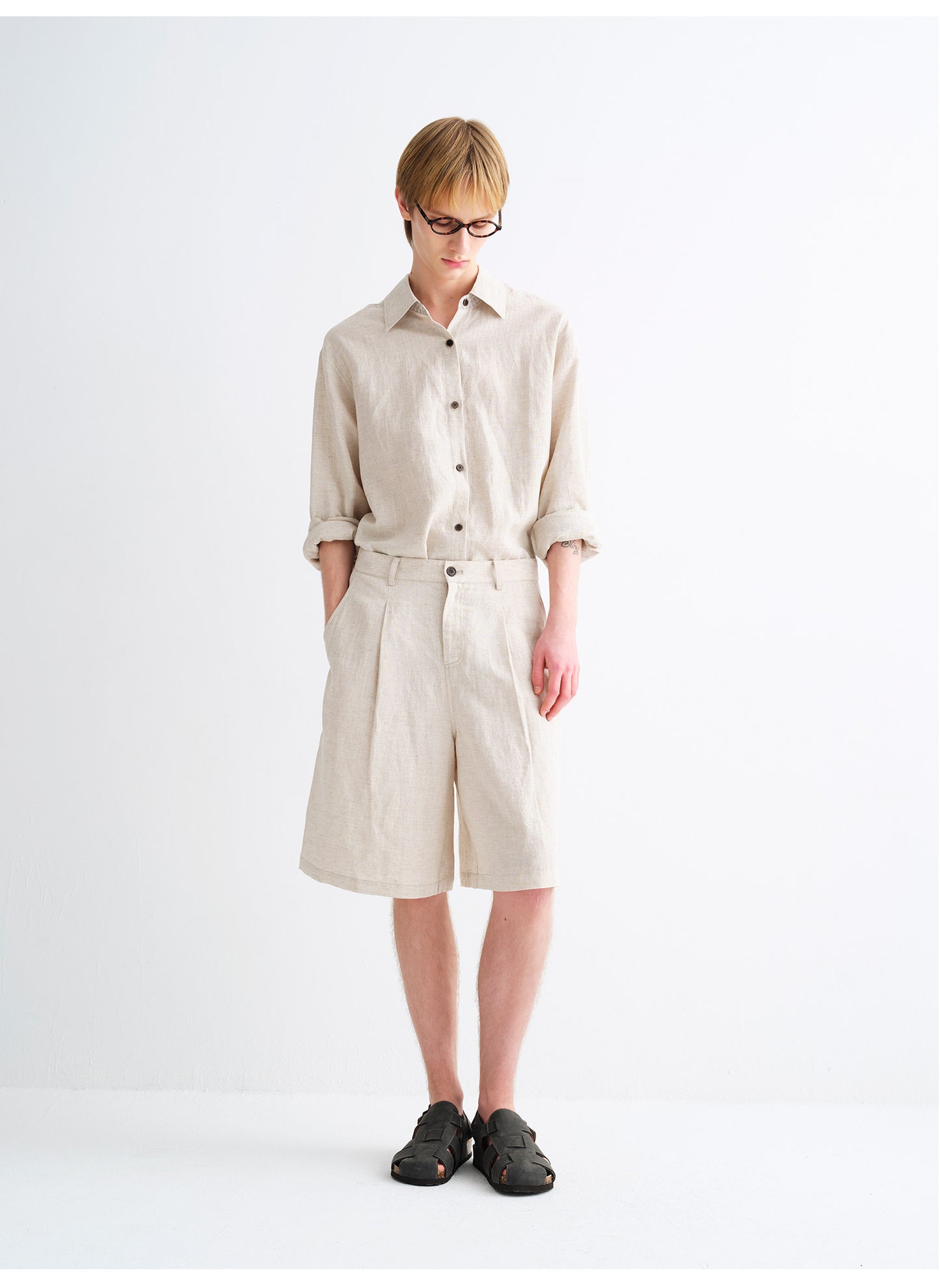 Simple Pleated Casual Shorts