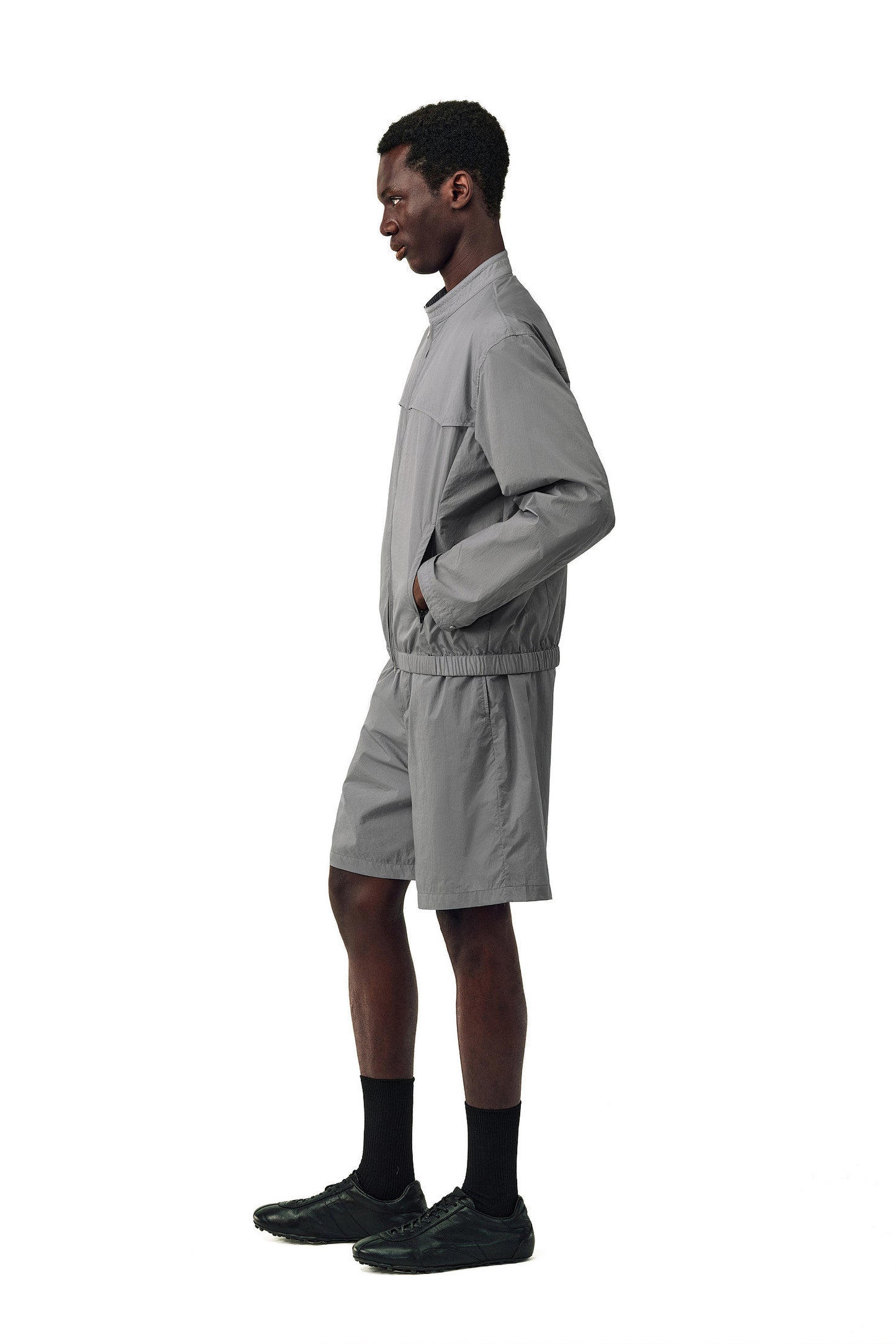 Water-repellent sun-protective shorts