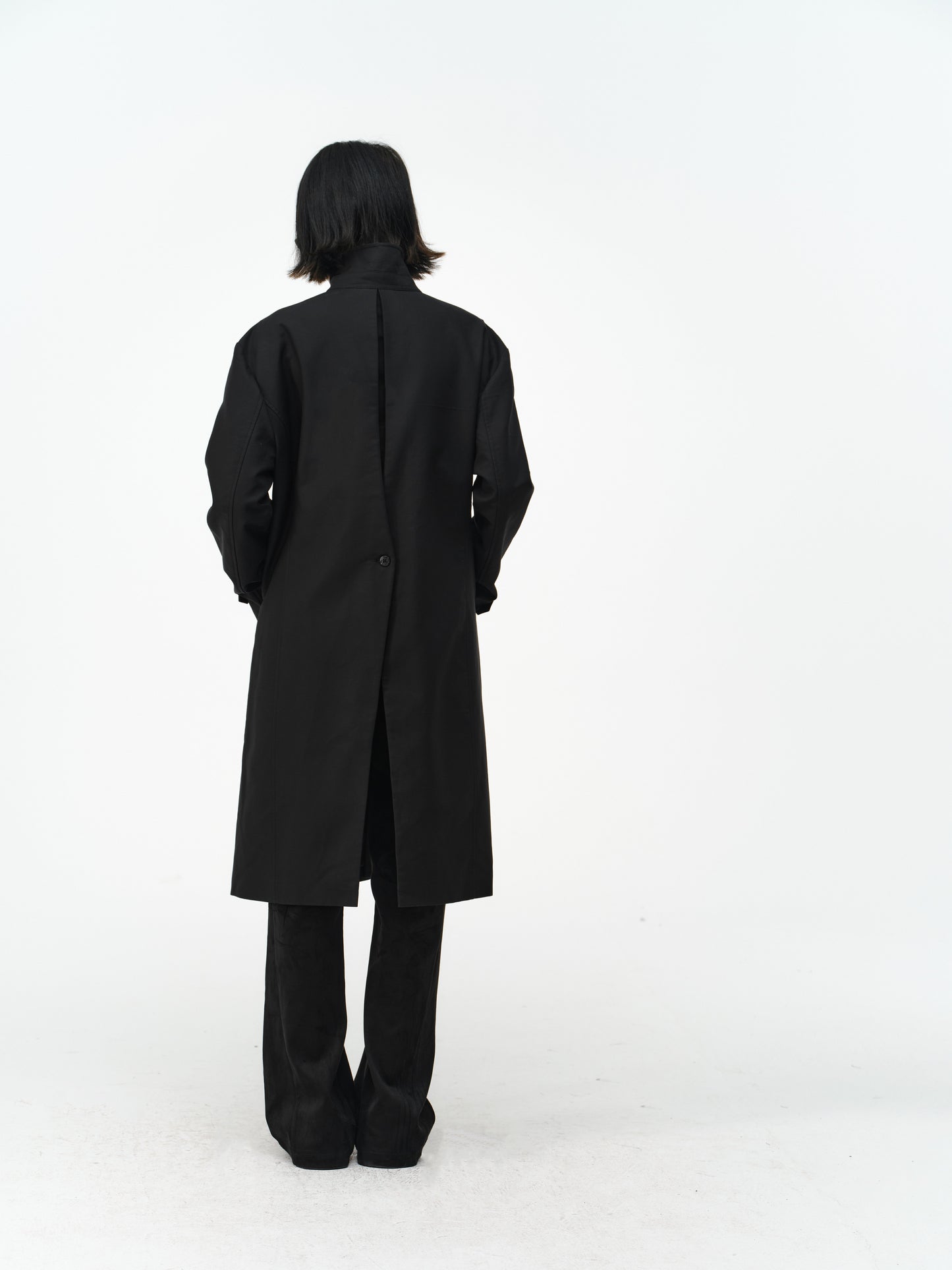 Multi-Shape Collar Coat