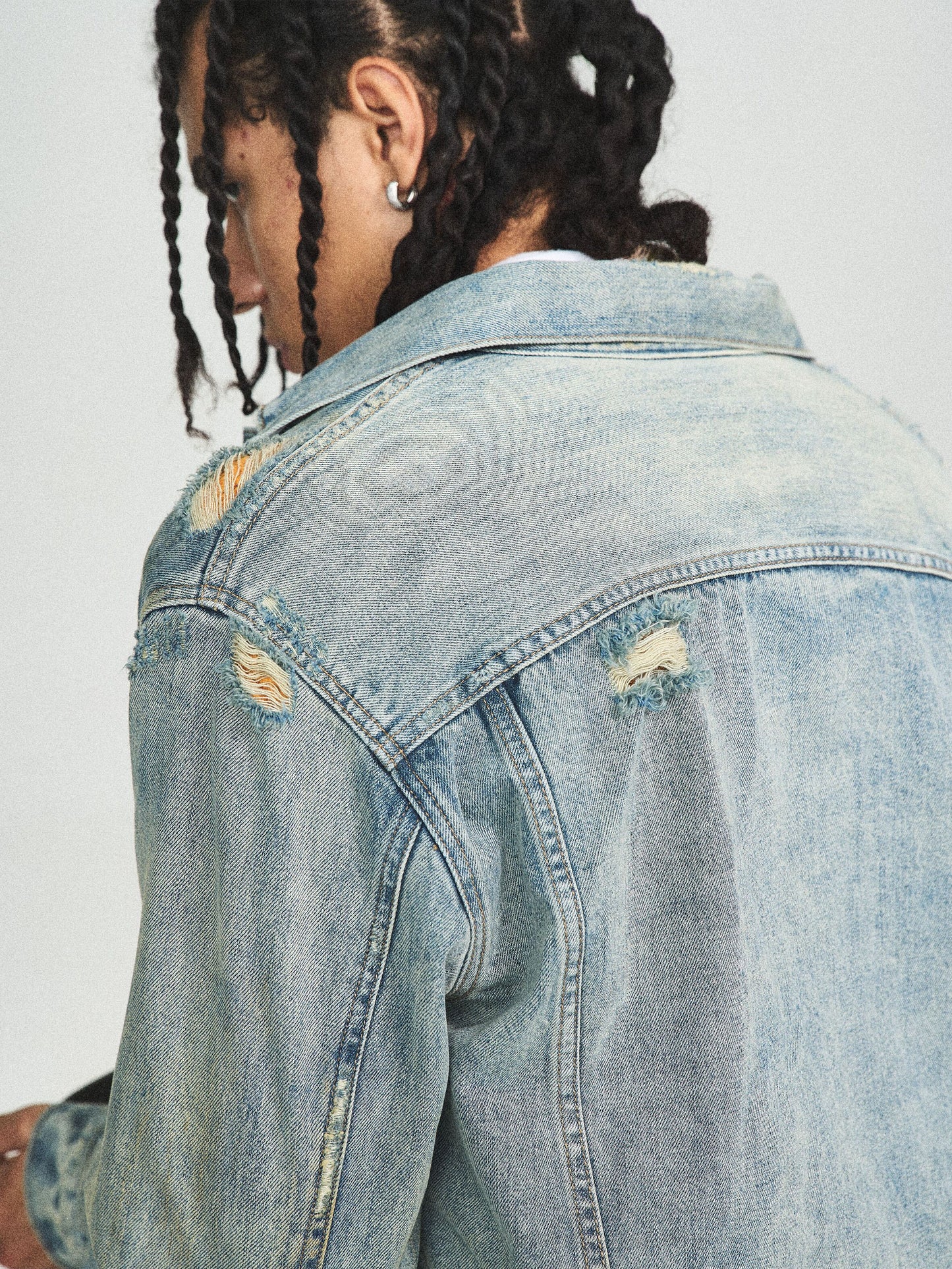 Pleated Damaged Wide Fit Denim Jacket