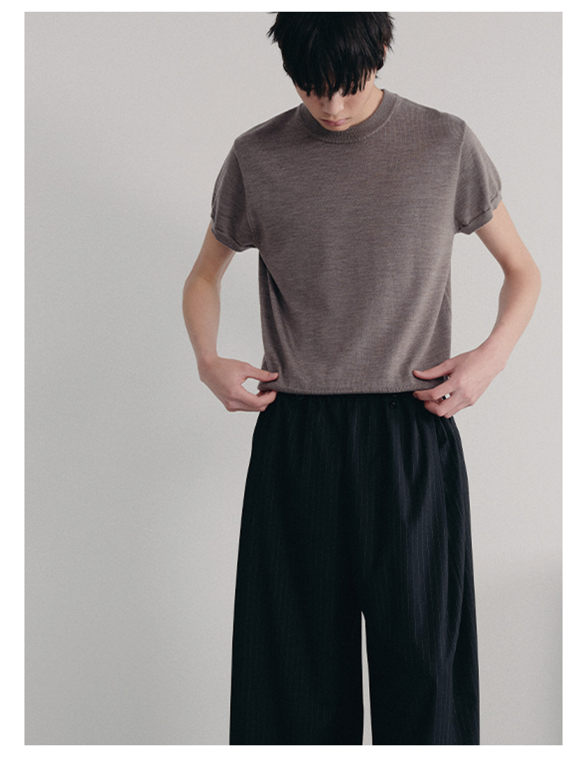 Side Pleats Casual Pants
