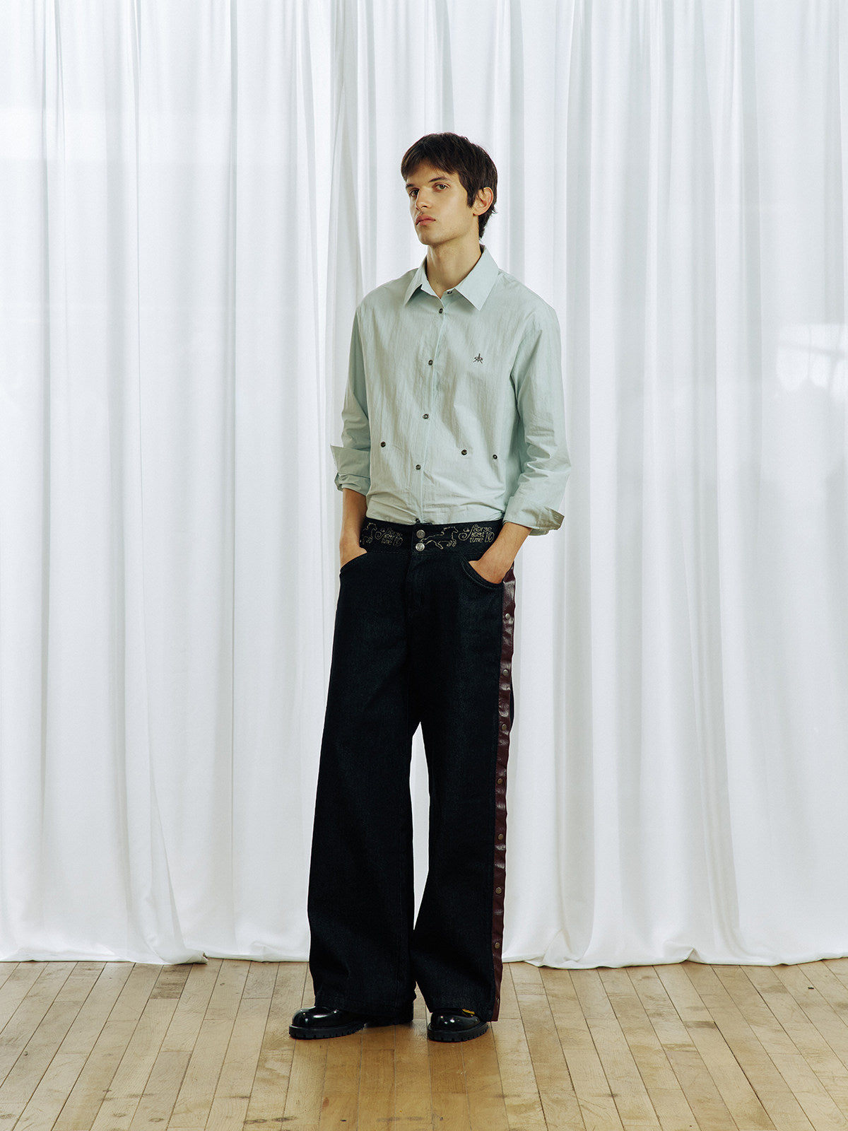 Distressed Black Raw Denim Pants – ULTIMUS