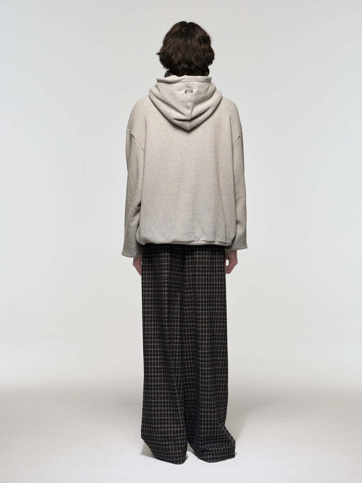 Short, Wide-Fit Sweatshirt