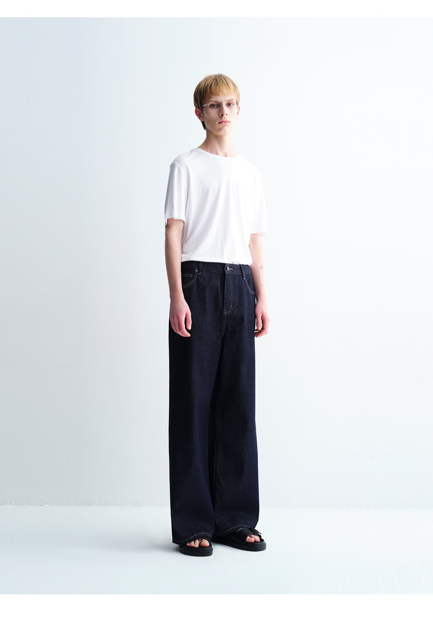Wide-Leg Raw Denim Pants