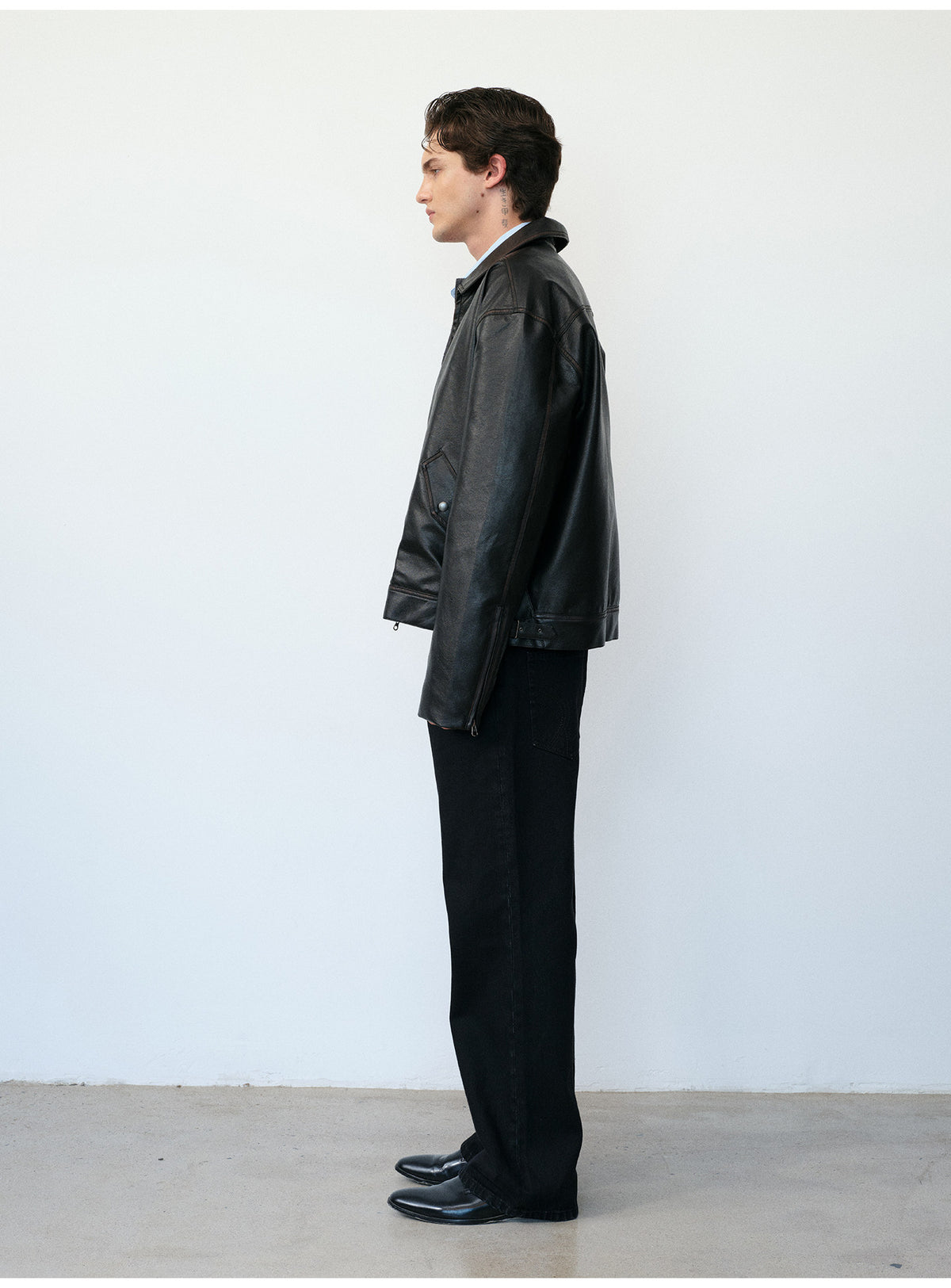 Boxy Short Leather Jacket with Simple Wash Finish