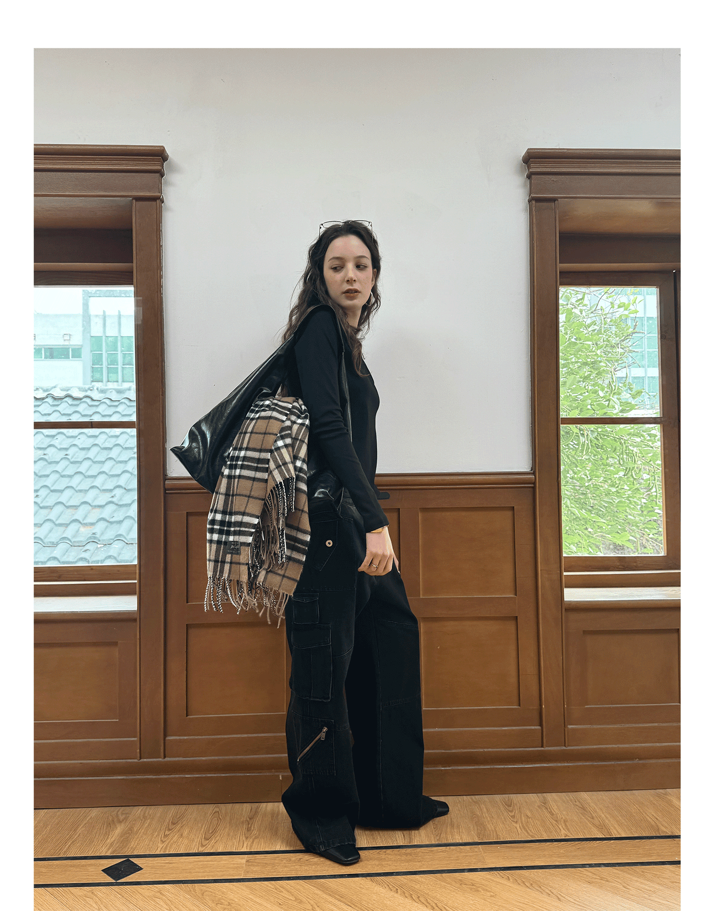 Heavy wash flared jeans