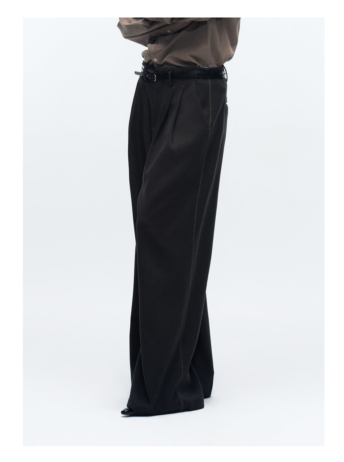 Pleated acetate straight pants