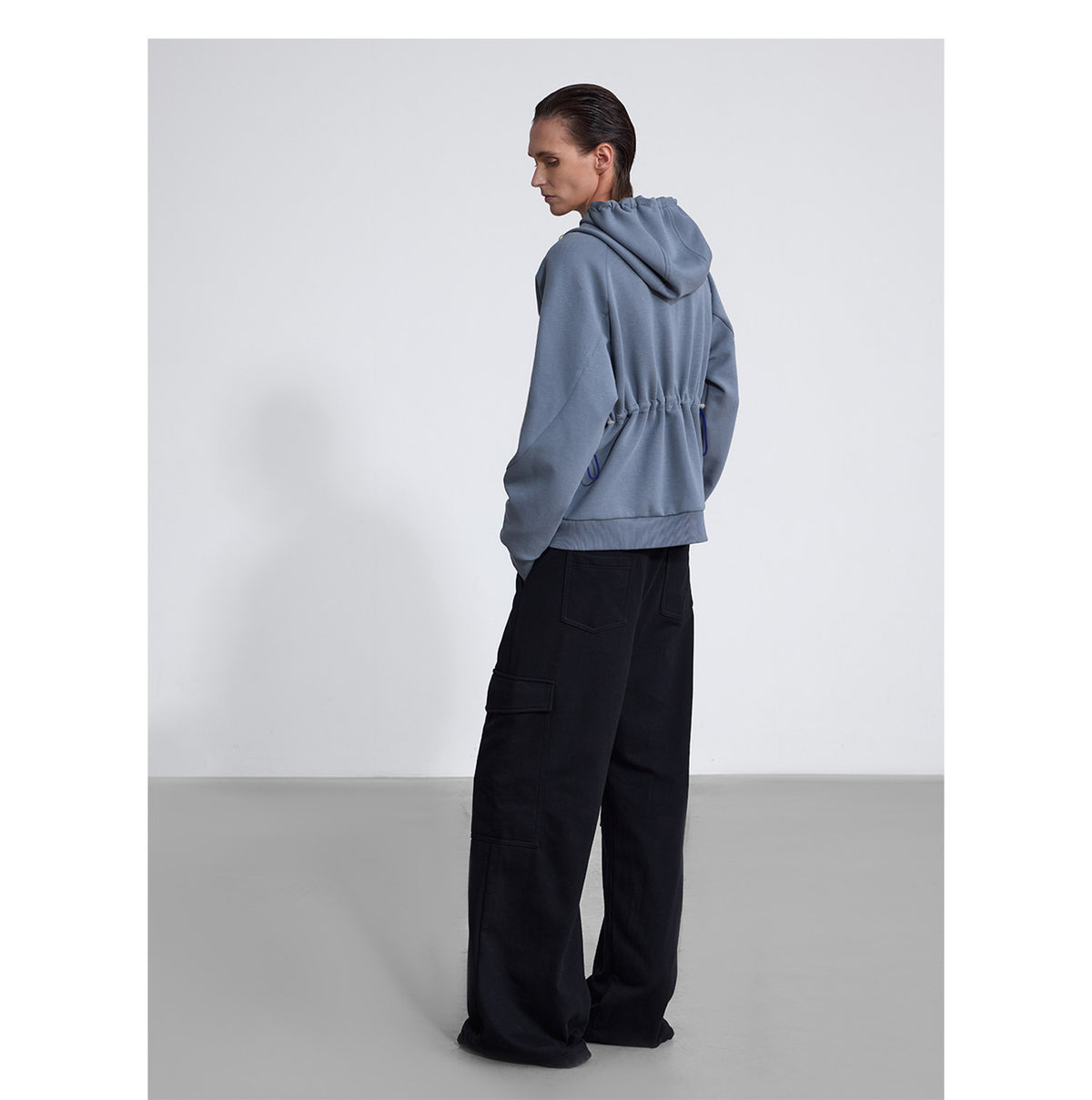 Pleated-Structure Zipper-Front Air Layer Sweatshirt