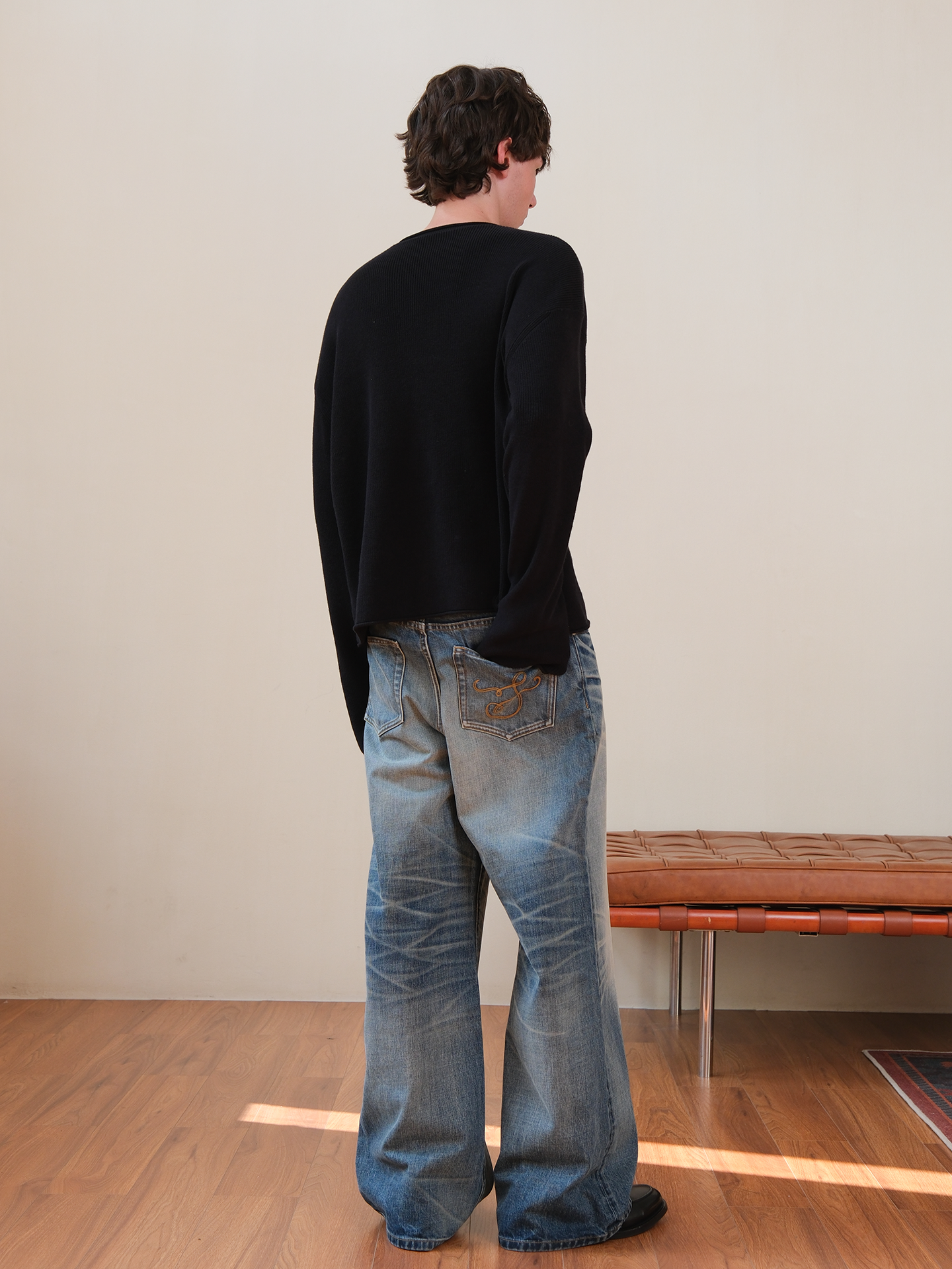 Straight Leg Washed Jeans