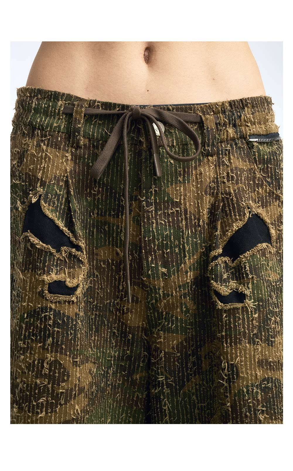 Patch Embroidery Camo Shorts