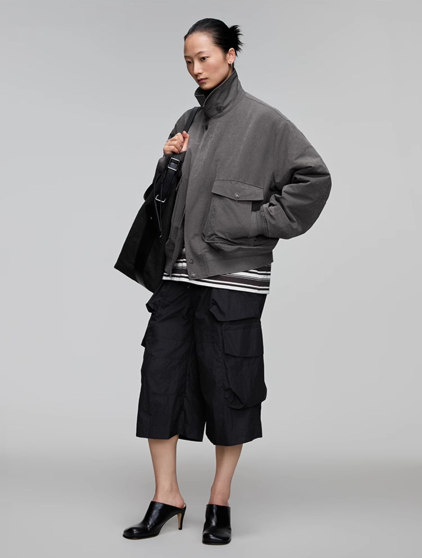 Stand collar button-down jacket