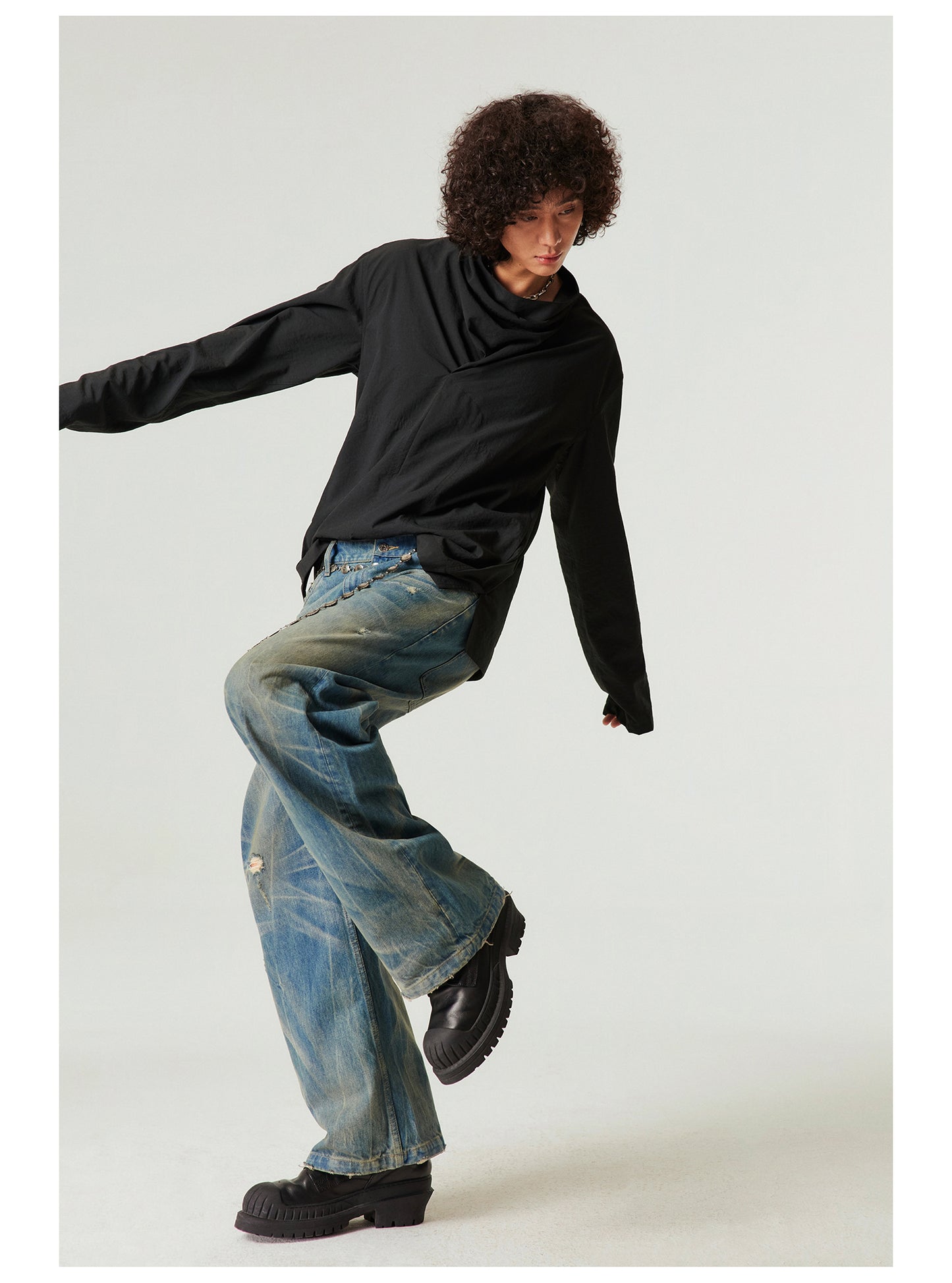 Washed blue straight jeans