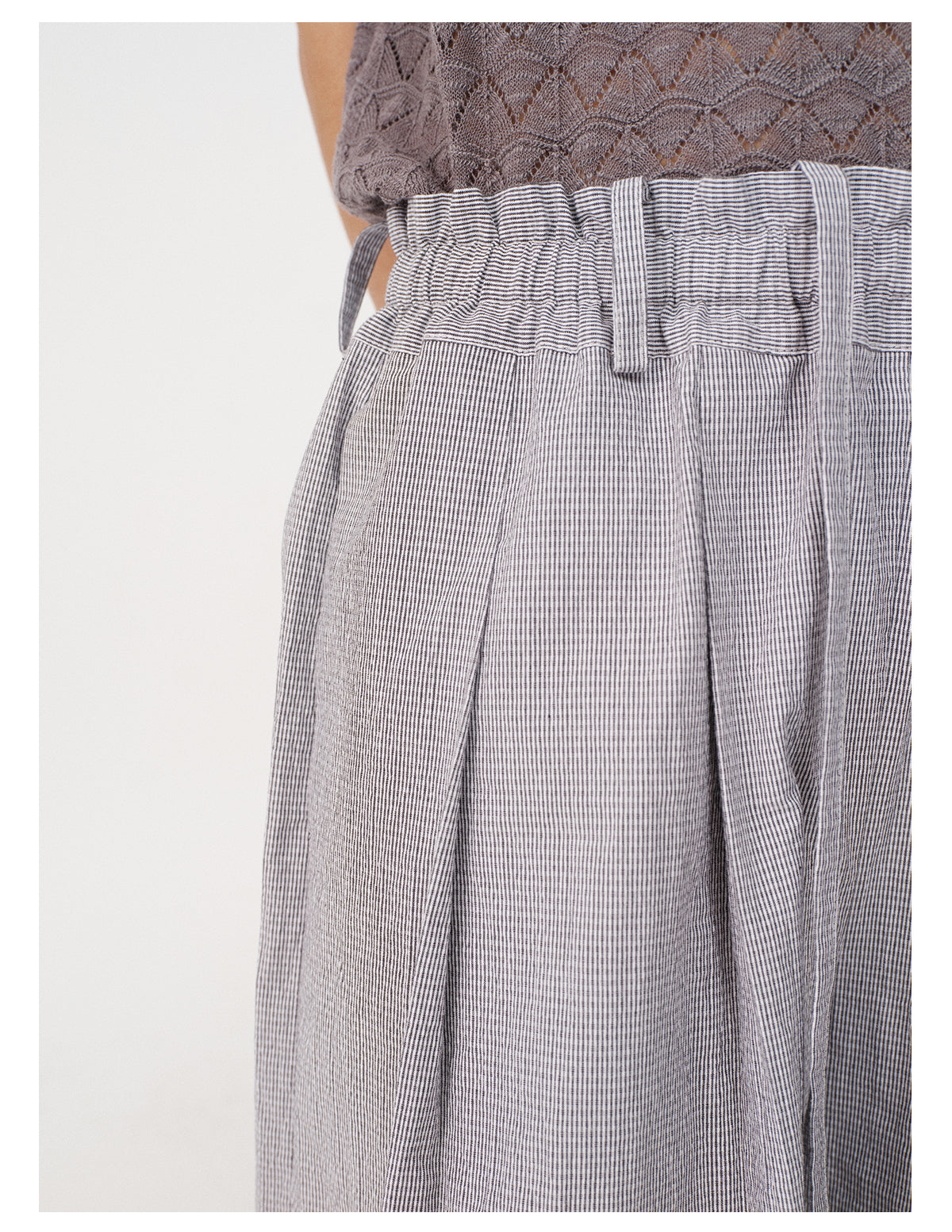 Bubble pleated cropped pants