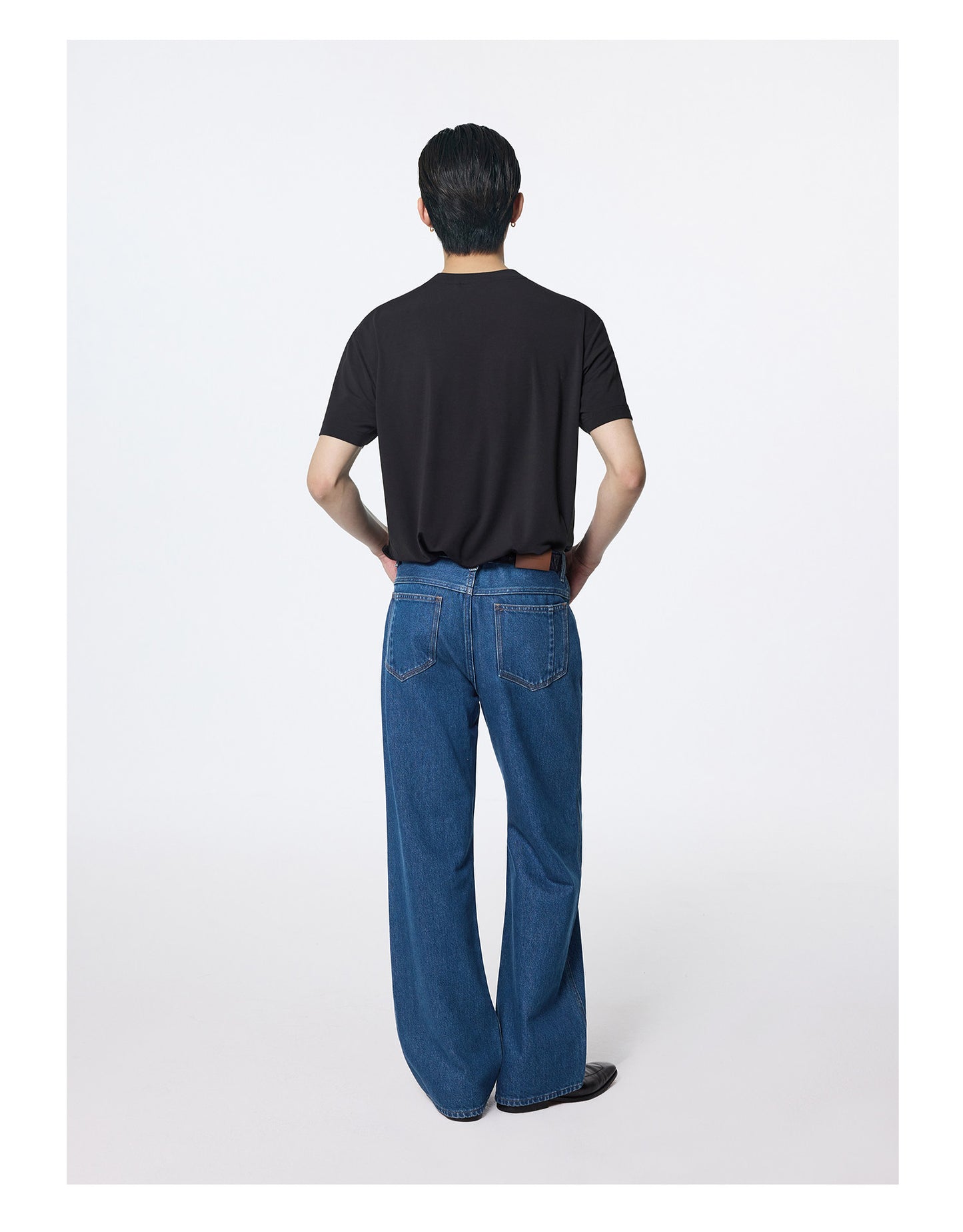 Tailored Washed Straight-Leg Jeans