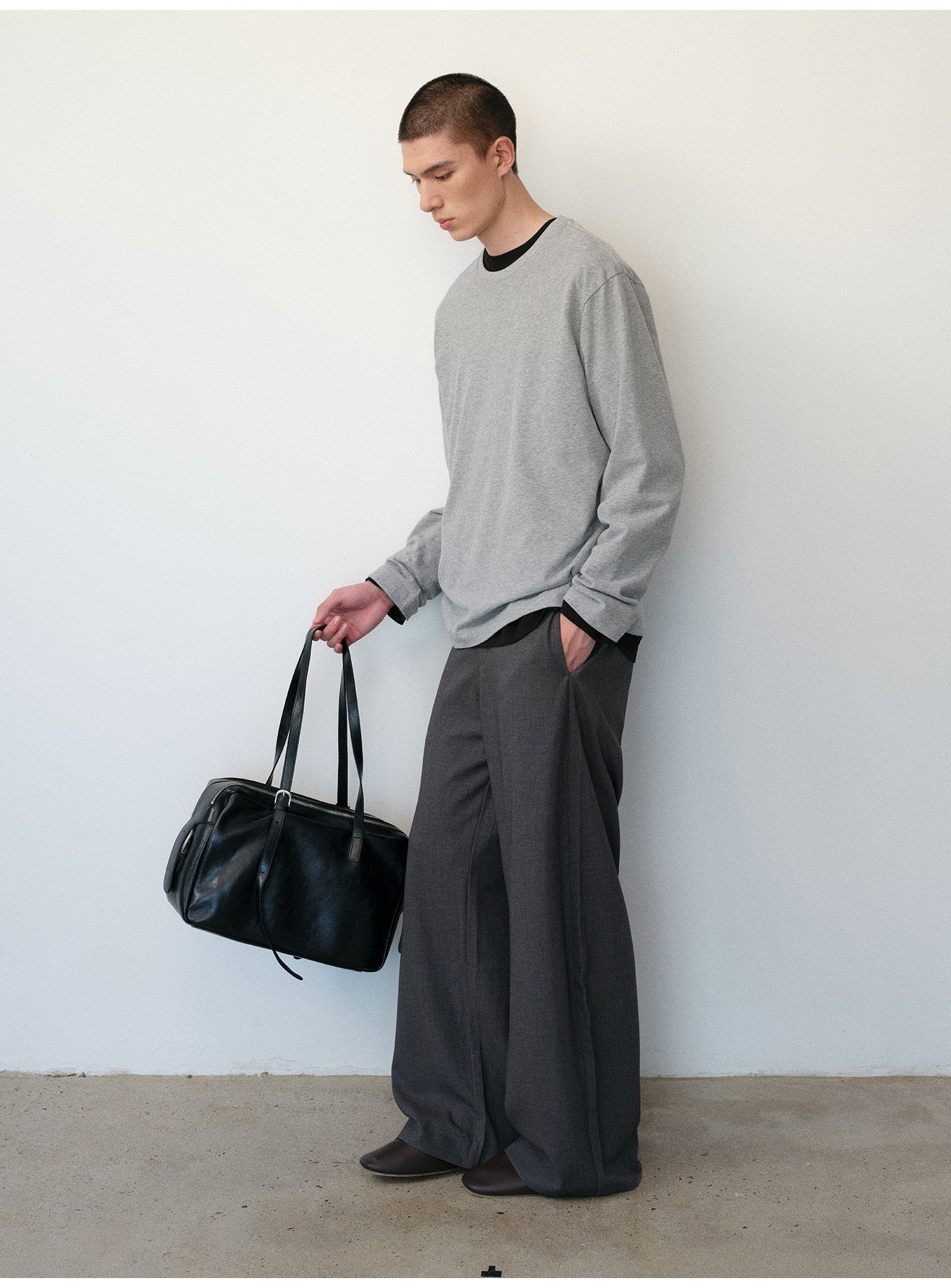Curved-Leg Casual Pants