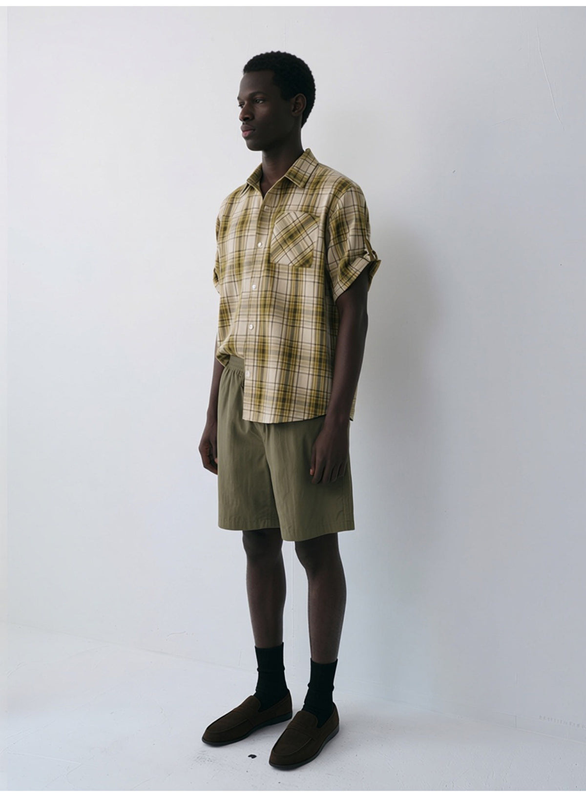Lightweight Quarter-Length Casual Shorts