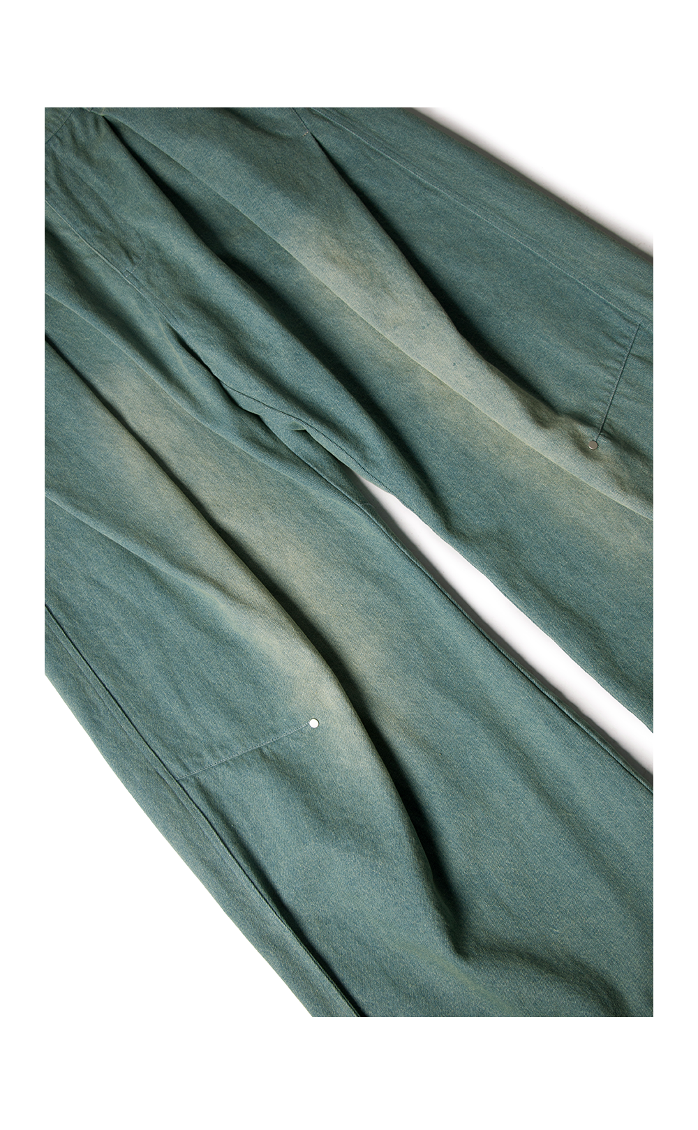 Leg Pleats Washed Jeans