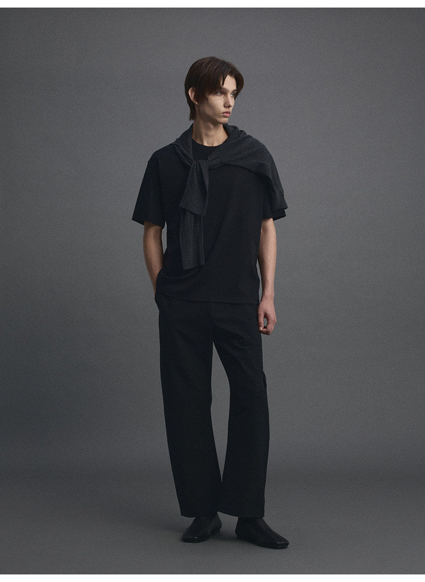 Loose-Fit Simple T-Shirt
