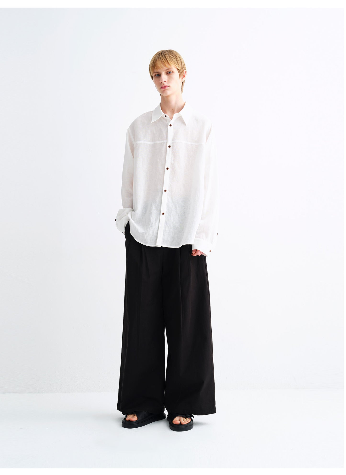 Linen-Blend Relaxed-Fit Shirt