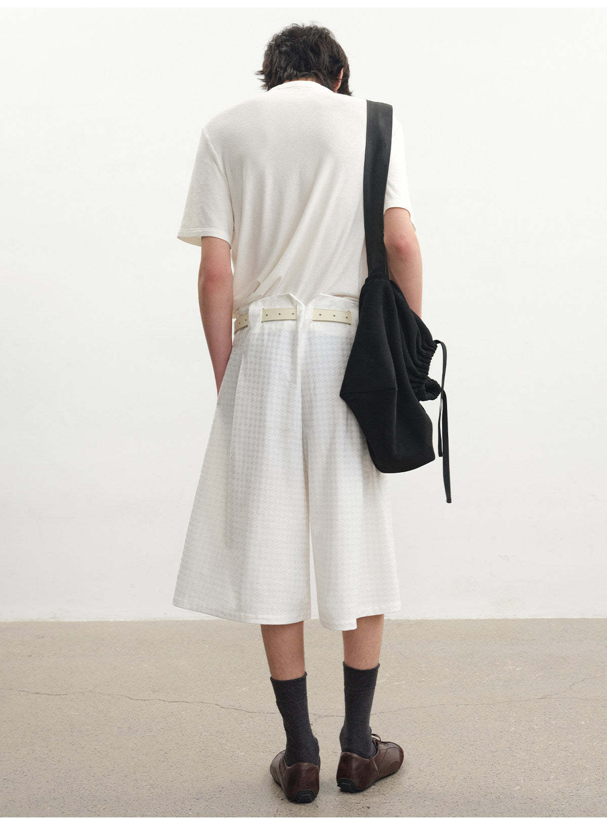 Wax-finished Shoulder Bag