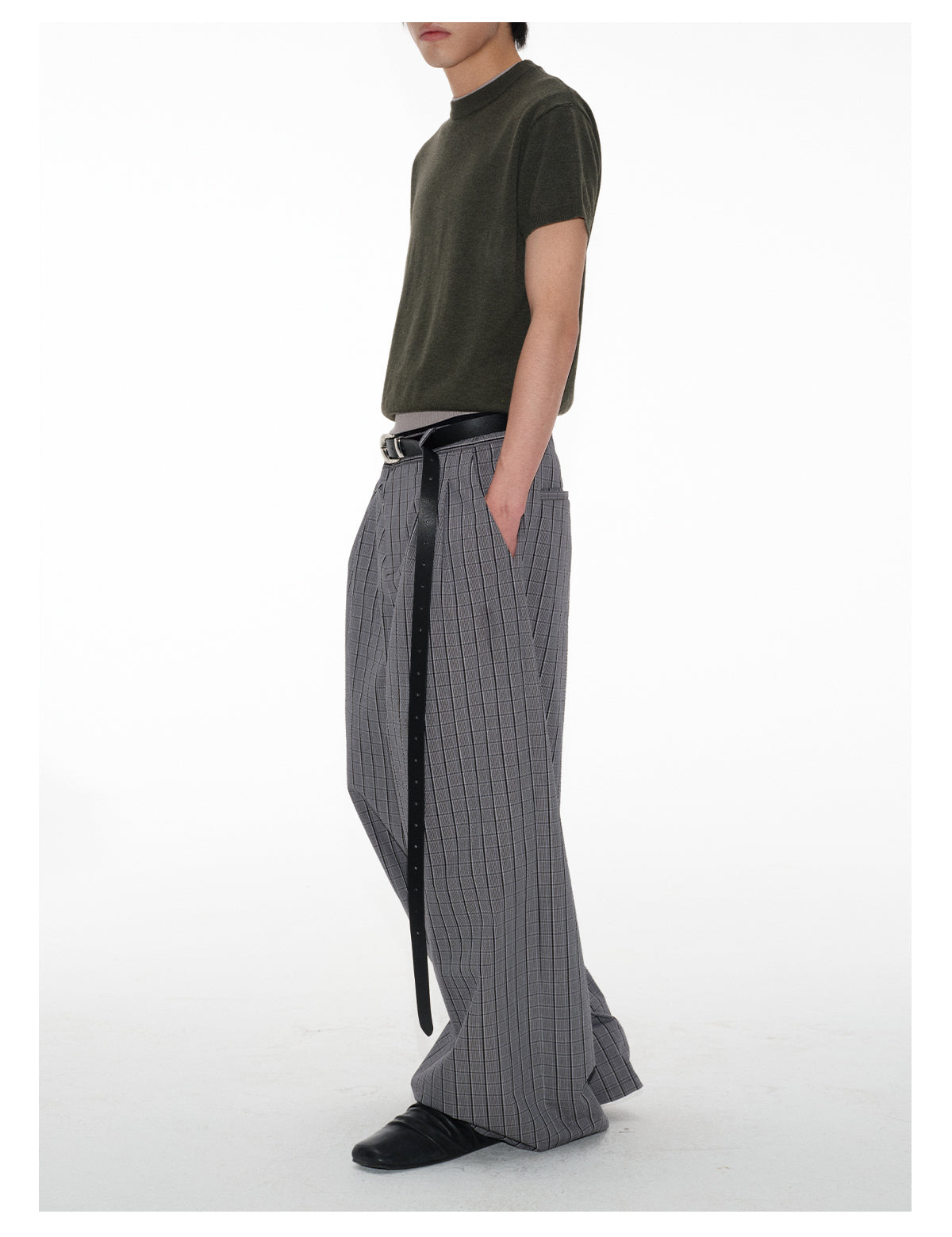 Small Neckline Knitwear