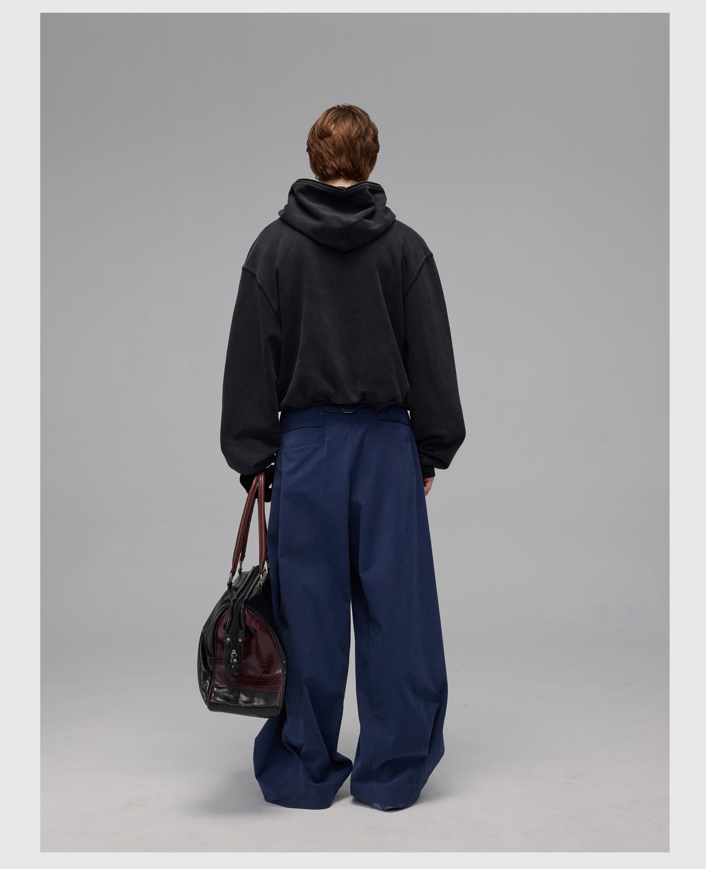 Short Loose Hooded Sweatshirt