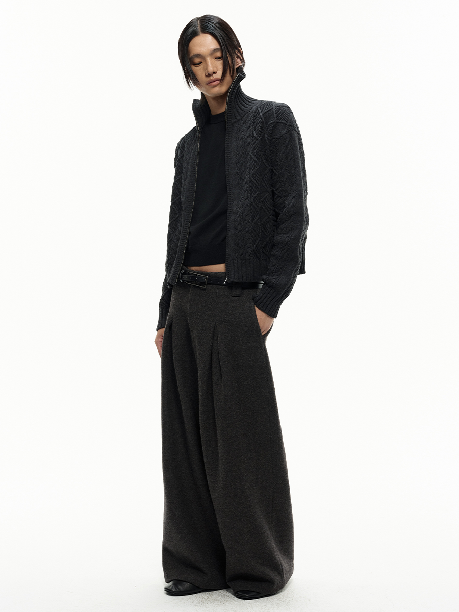 Cable Knit Pattern Cardigan