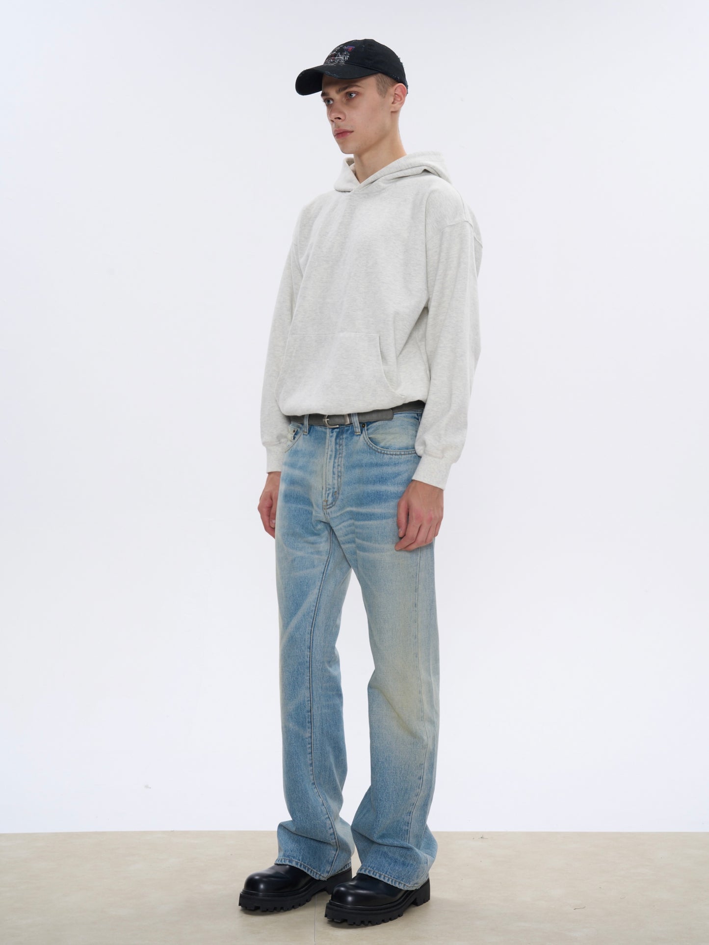 Washed Damaged Bootcut Jeans