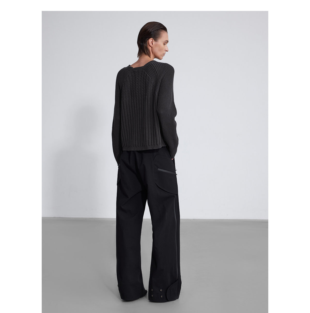 Casual Pants with Adjustable Hem and Zipper