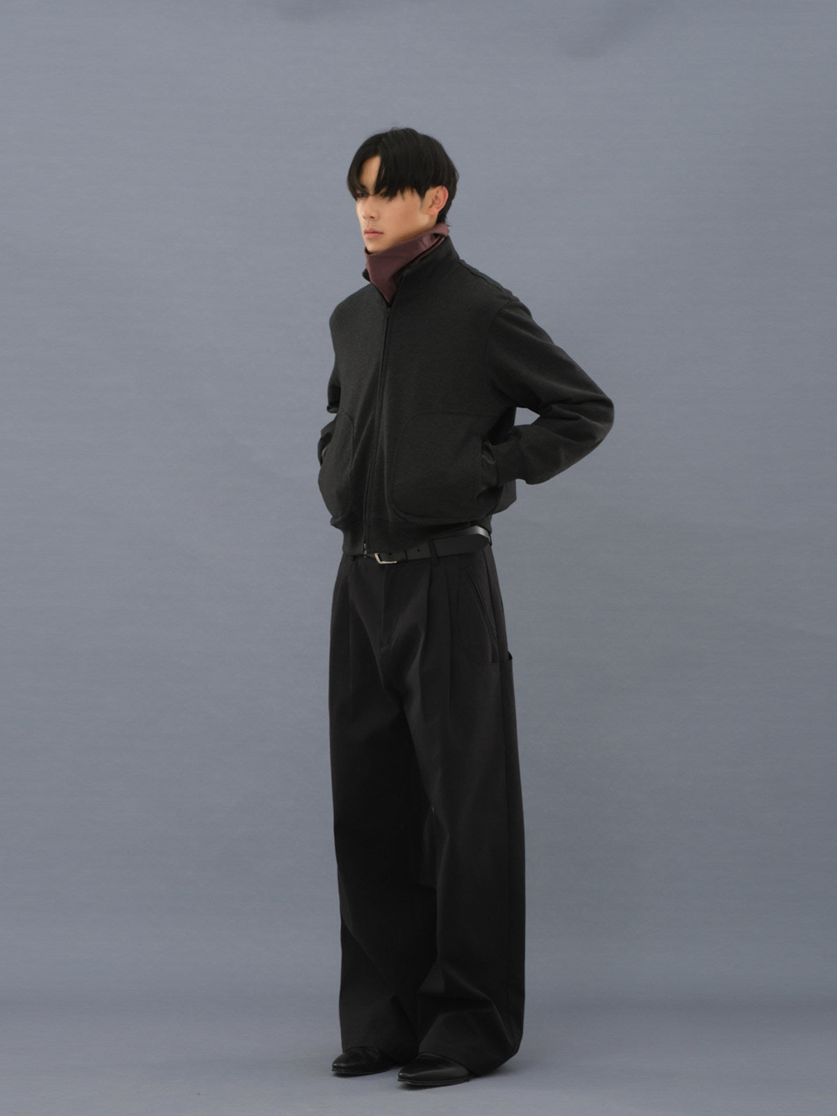Fitted Zipper Sweatshirt