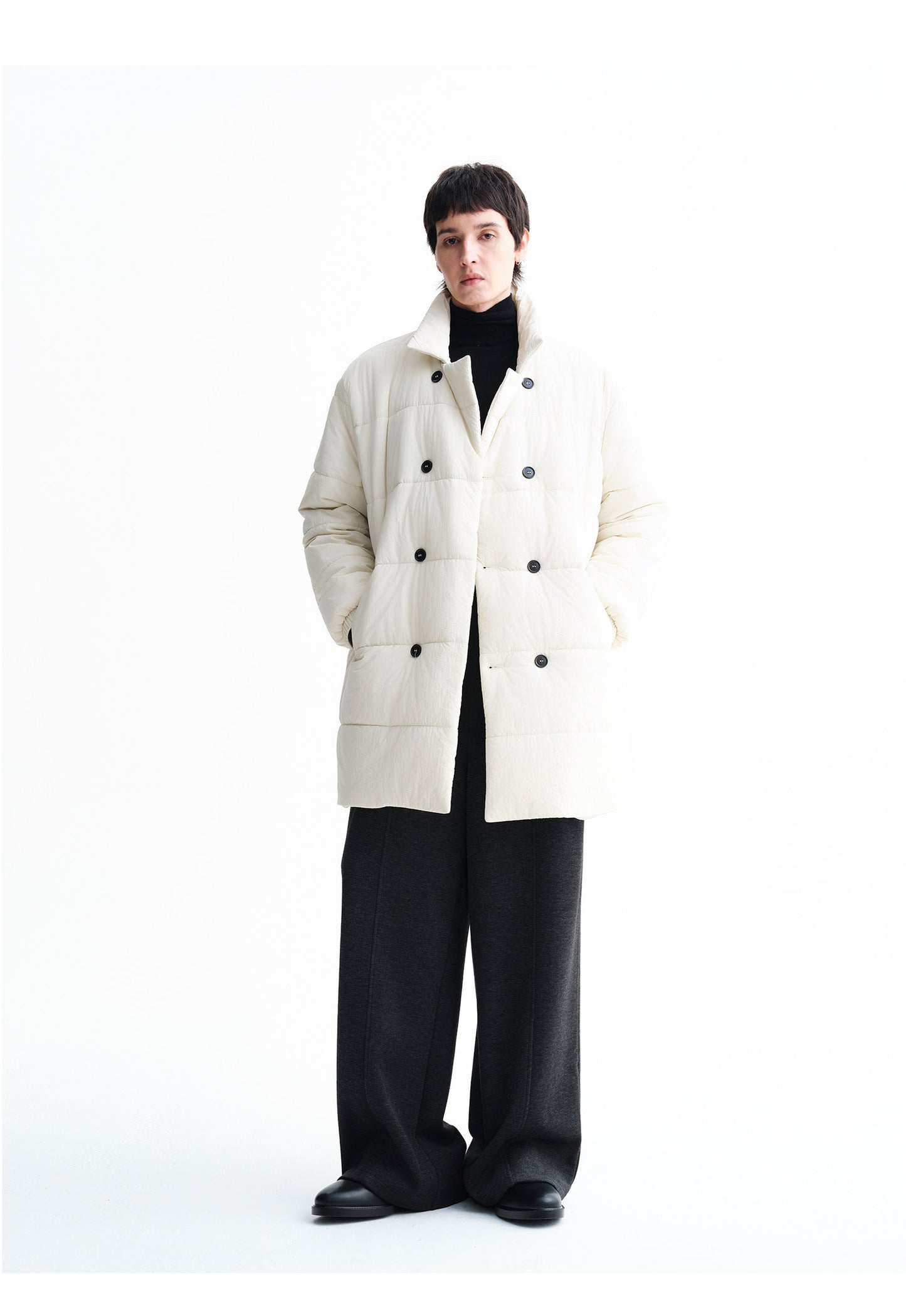 Side-seam pockets Wide-leg pants