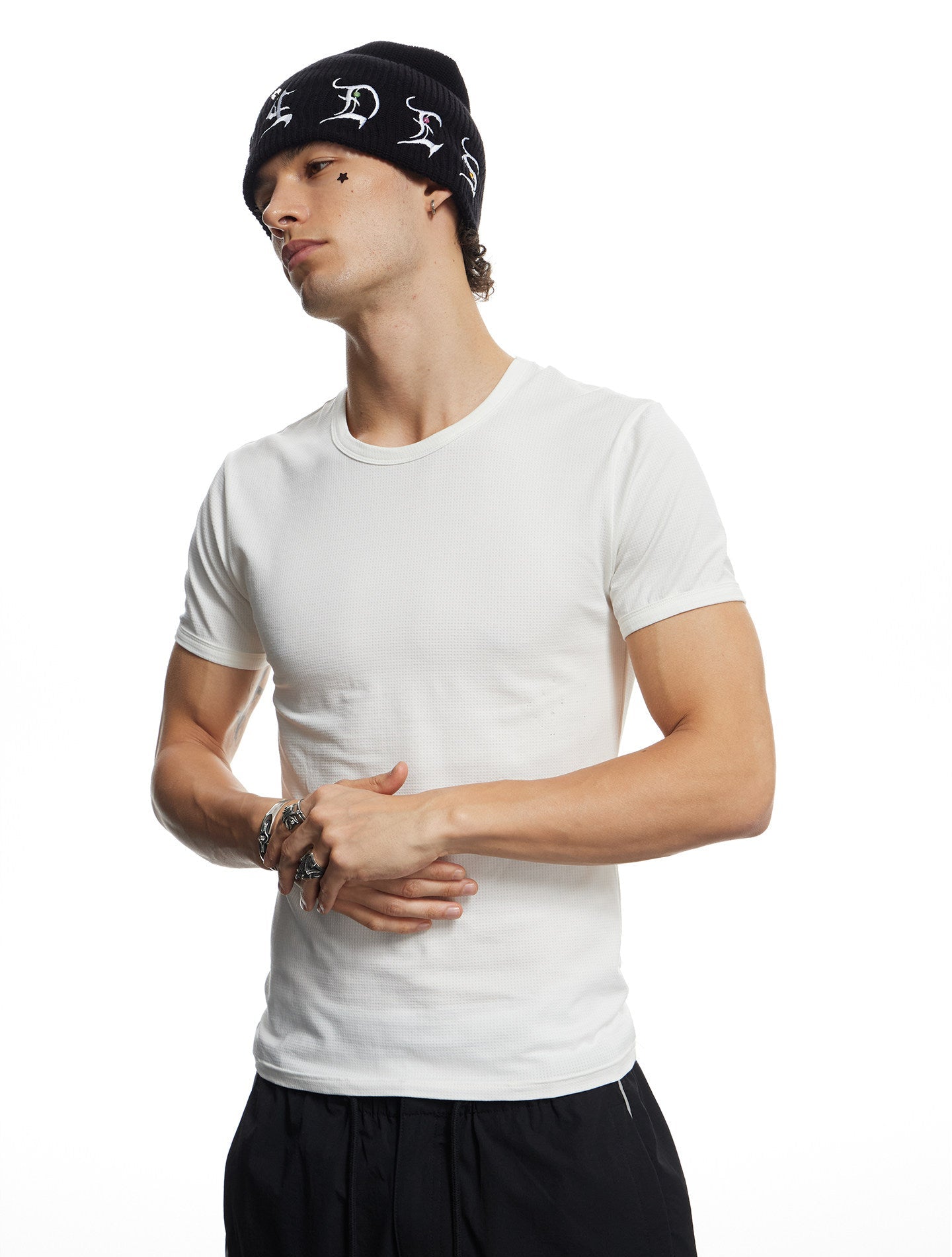 Basic Slim-Fit Round-Neck T-Shirt