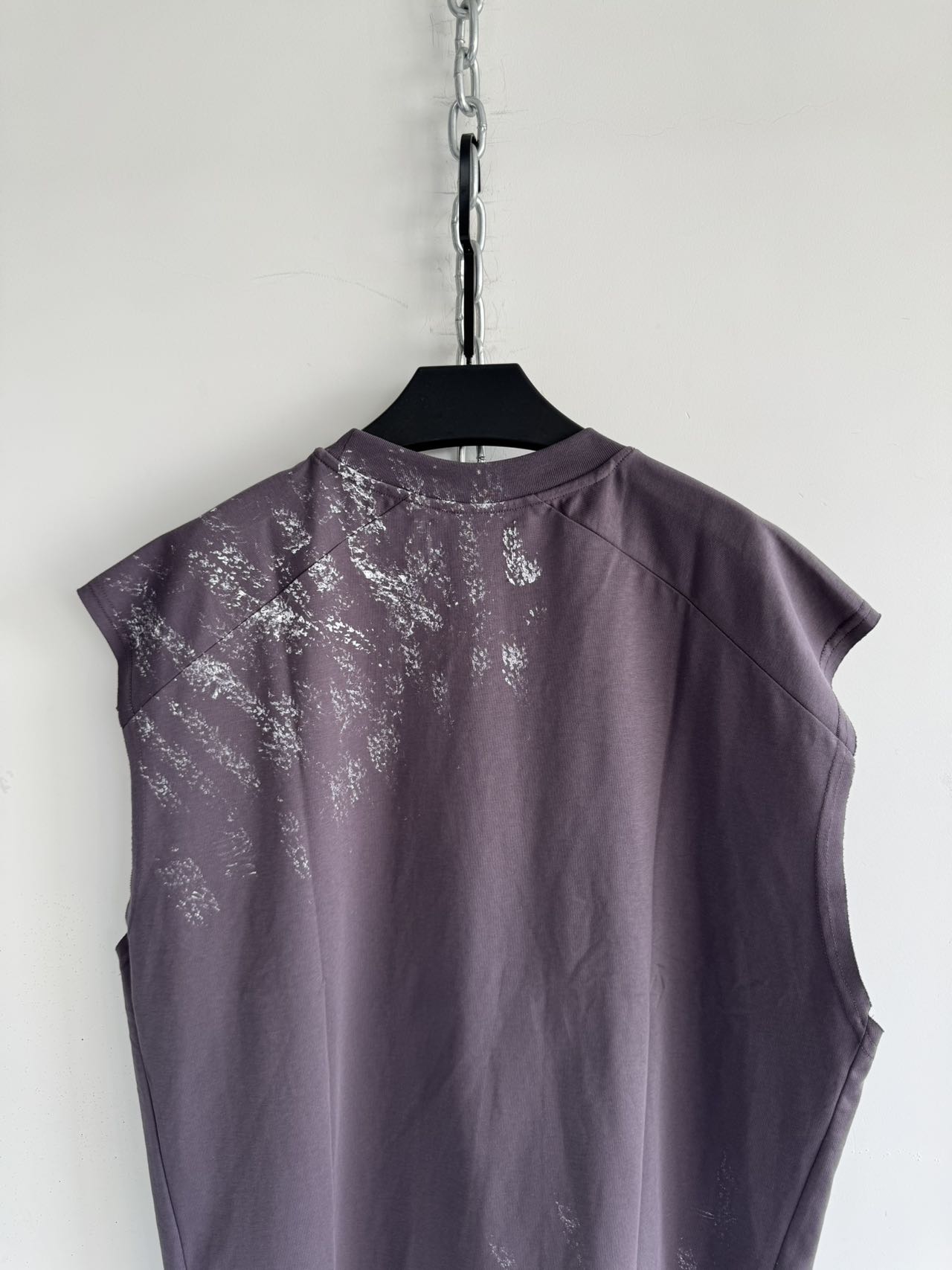 Ink dot loose sleeveless shirt