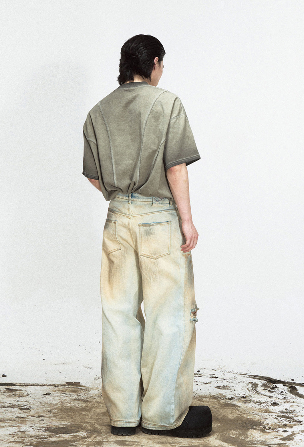 Mud-dyed washed straight jeans