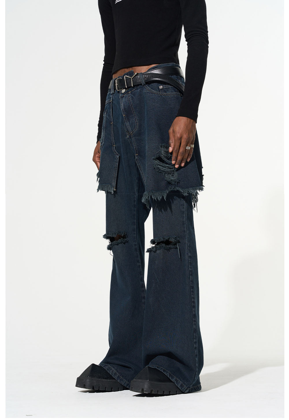Faux two-piece fitting washed jeans 