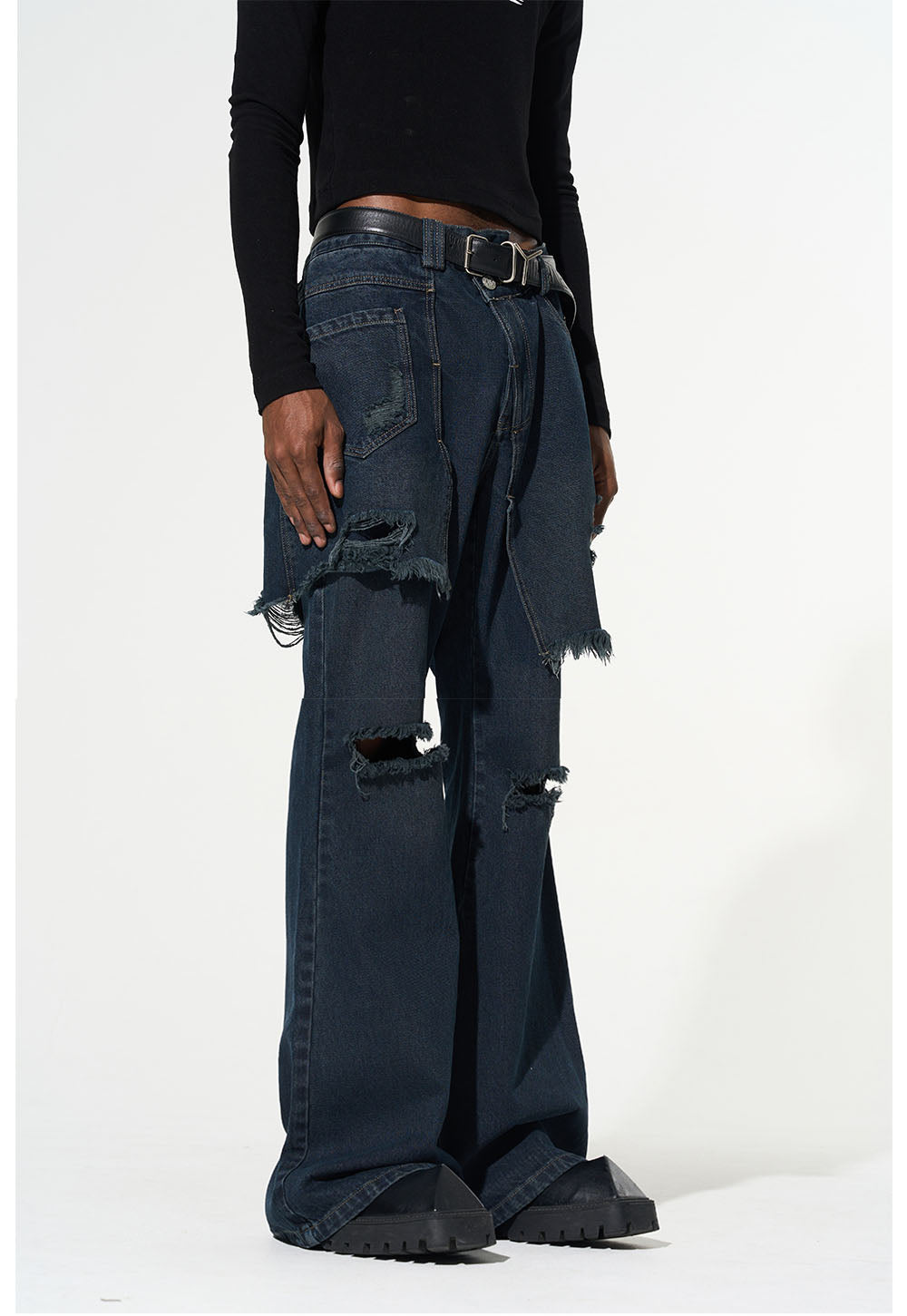 Faux two-piece fitting washed jeans 