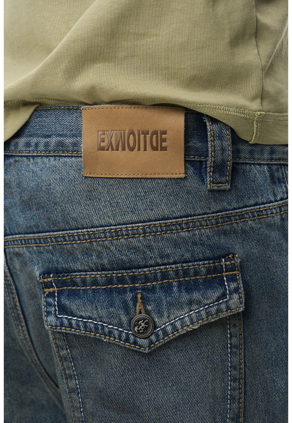 Double Chunky Thread-Washed Dirty Jeans