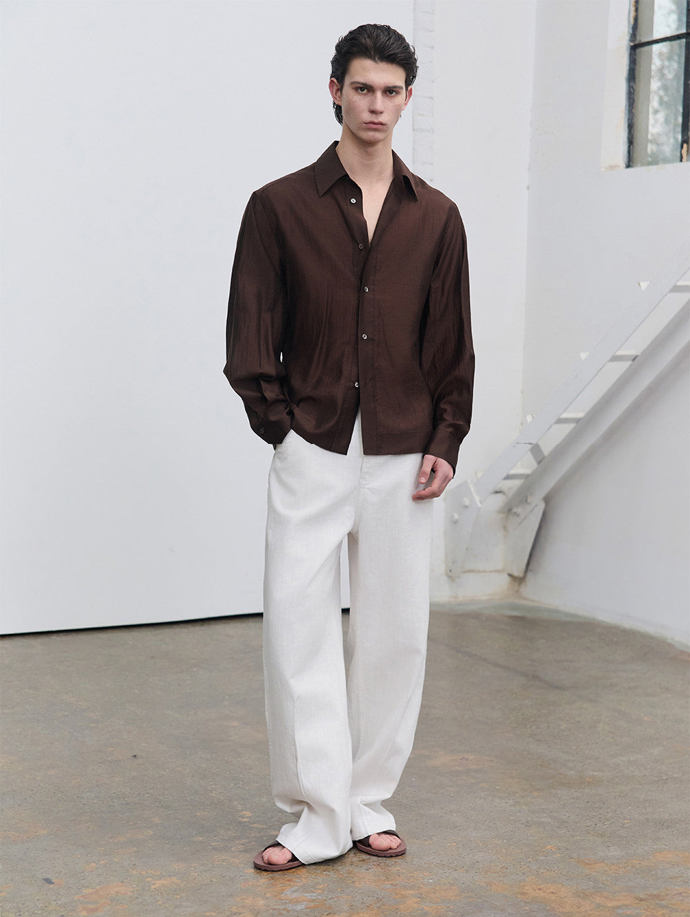 Waist-Shaping Lapel Shirt